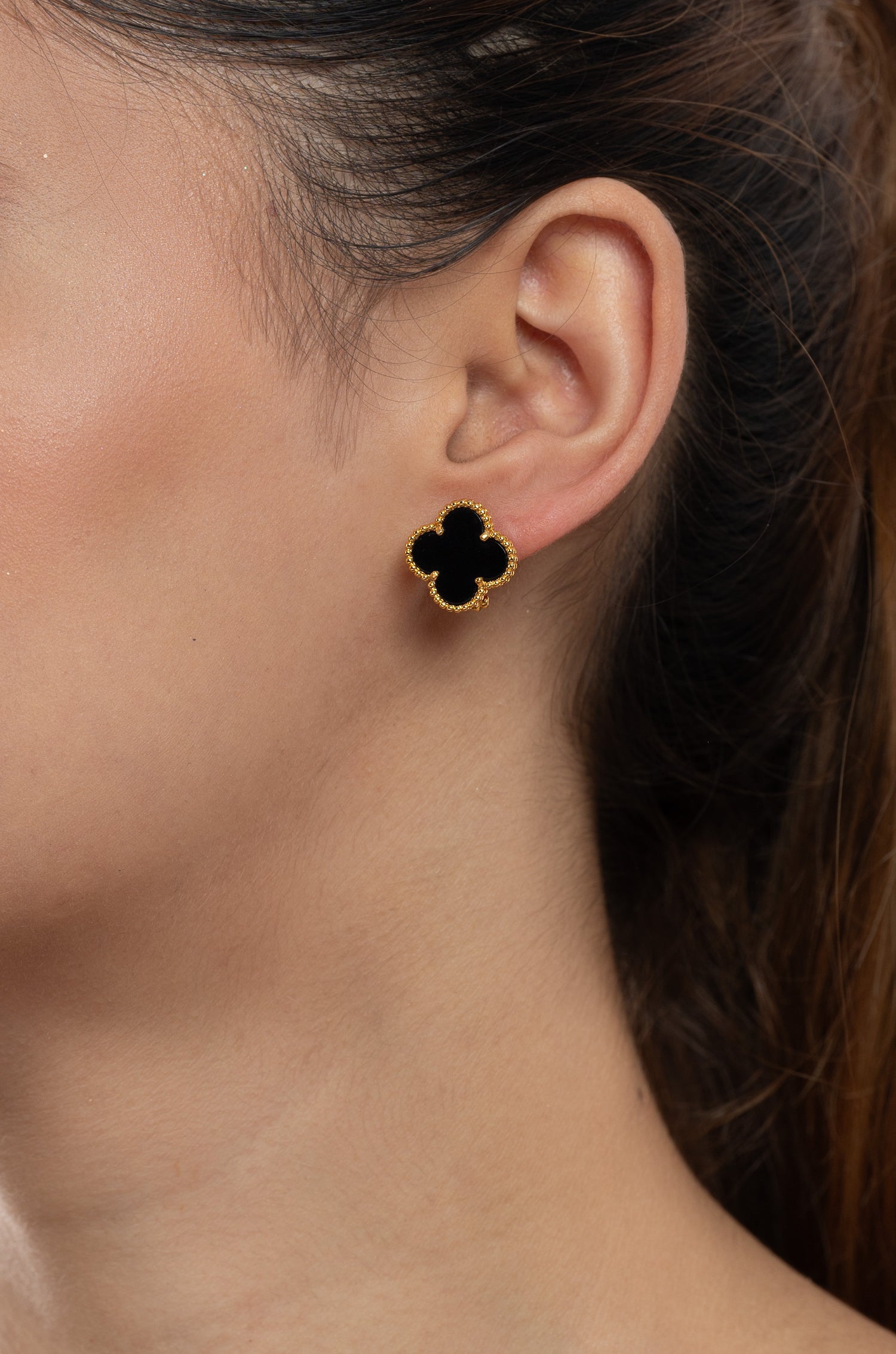 Black Petal Charms Van Chief Studs