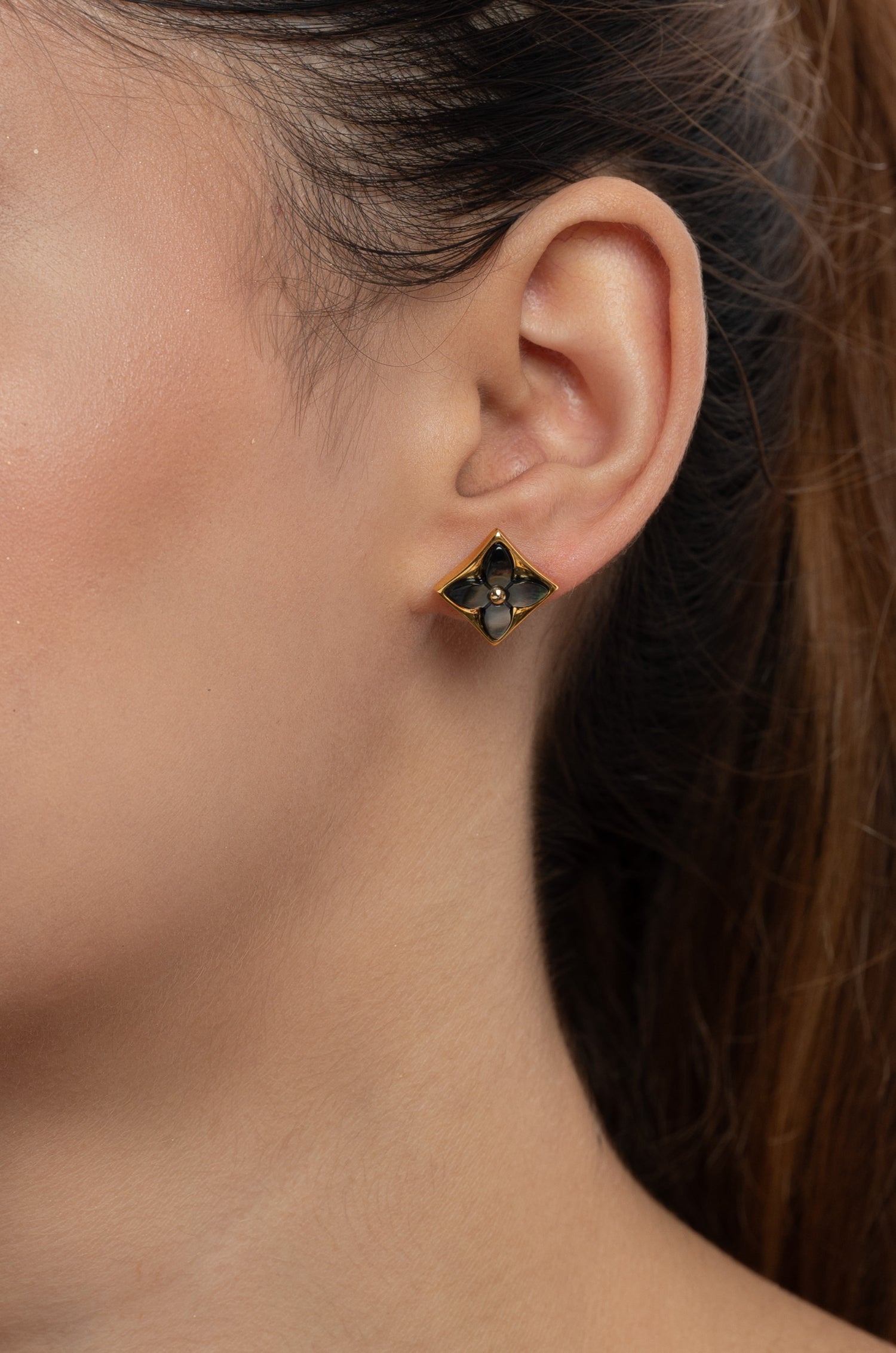 Squared Petal Elvy Studs