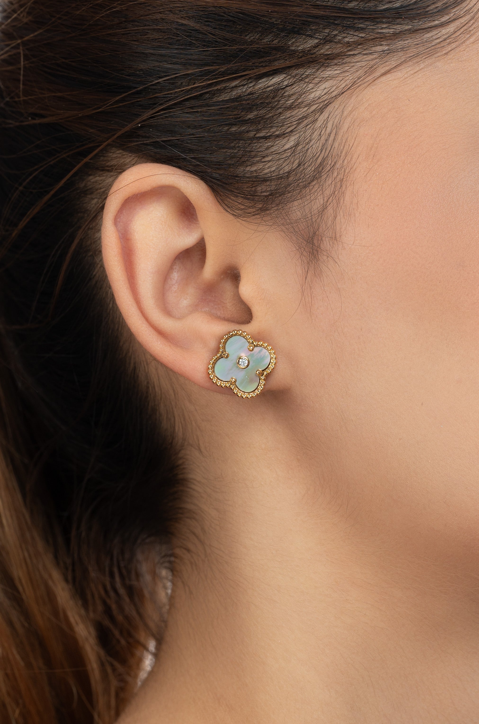 Charcoal Petal Dual Shade Studs