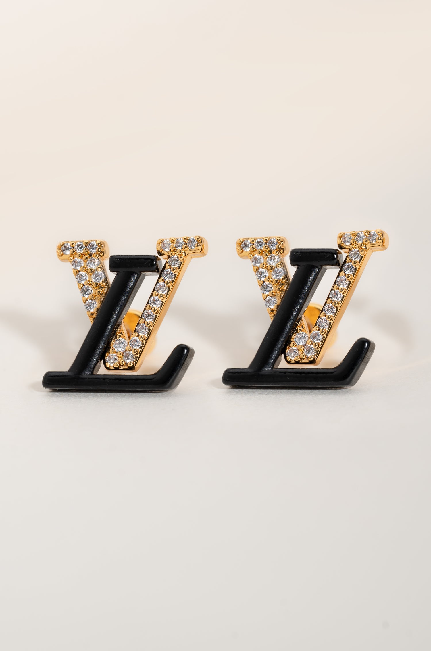 Dazzling Black Mark Elvy Studs