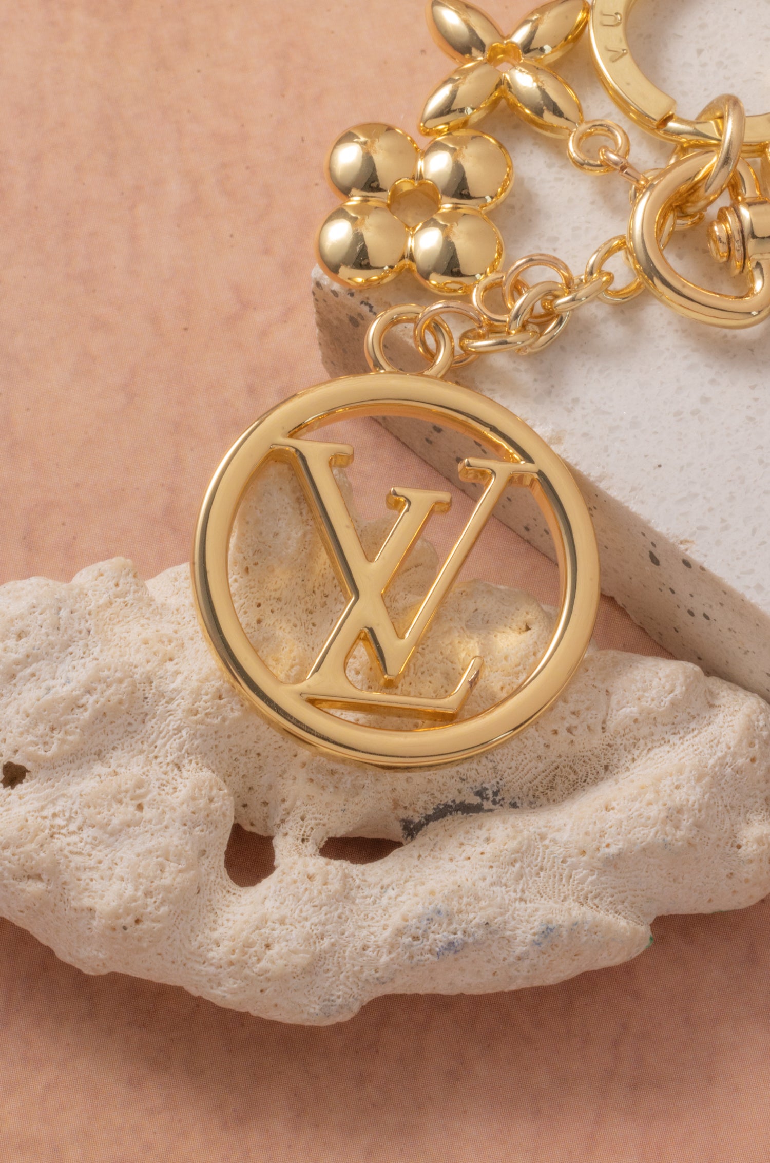 Golden Glow Elvy Bag Charm