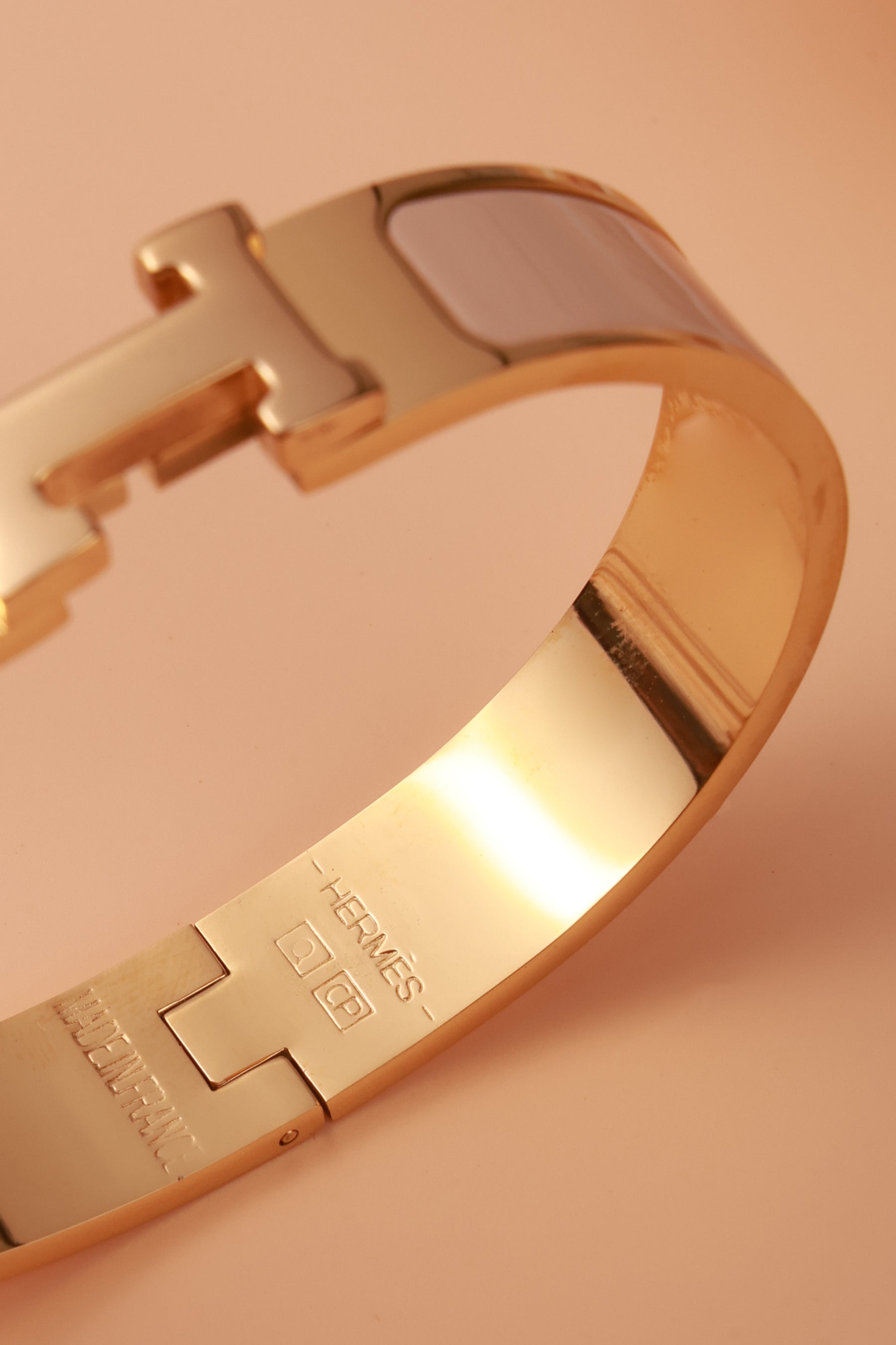 Lush Beige Hermie Bracelet