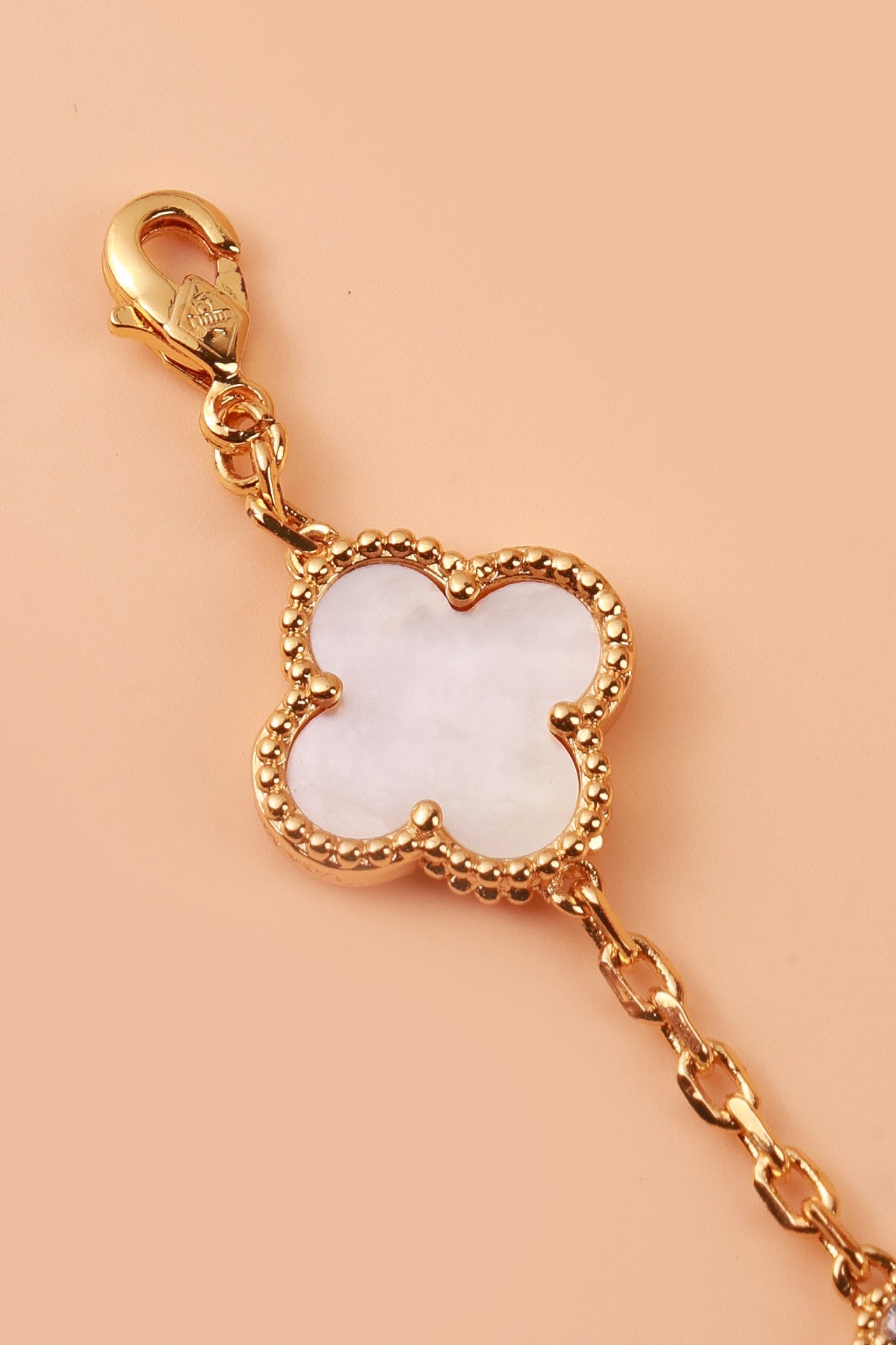 White & Gold Clover Delight Van Chief Bracelet