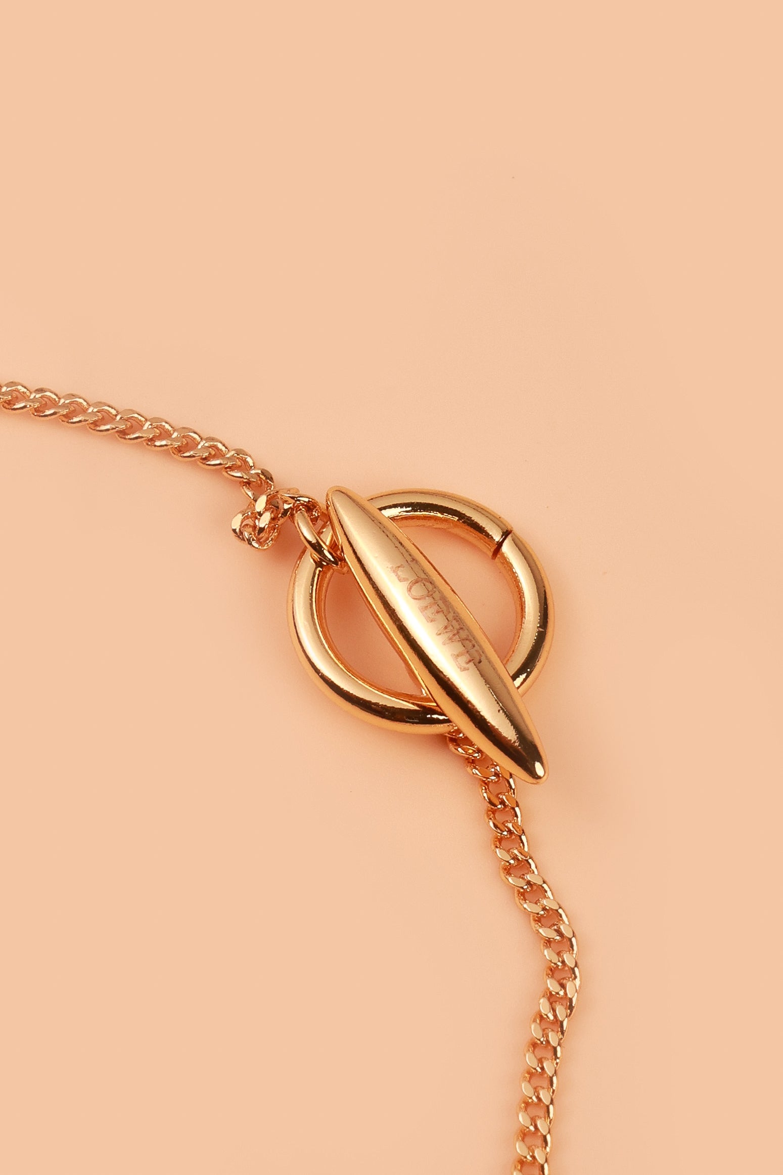 Golden Loop Lowe Neckchain