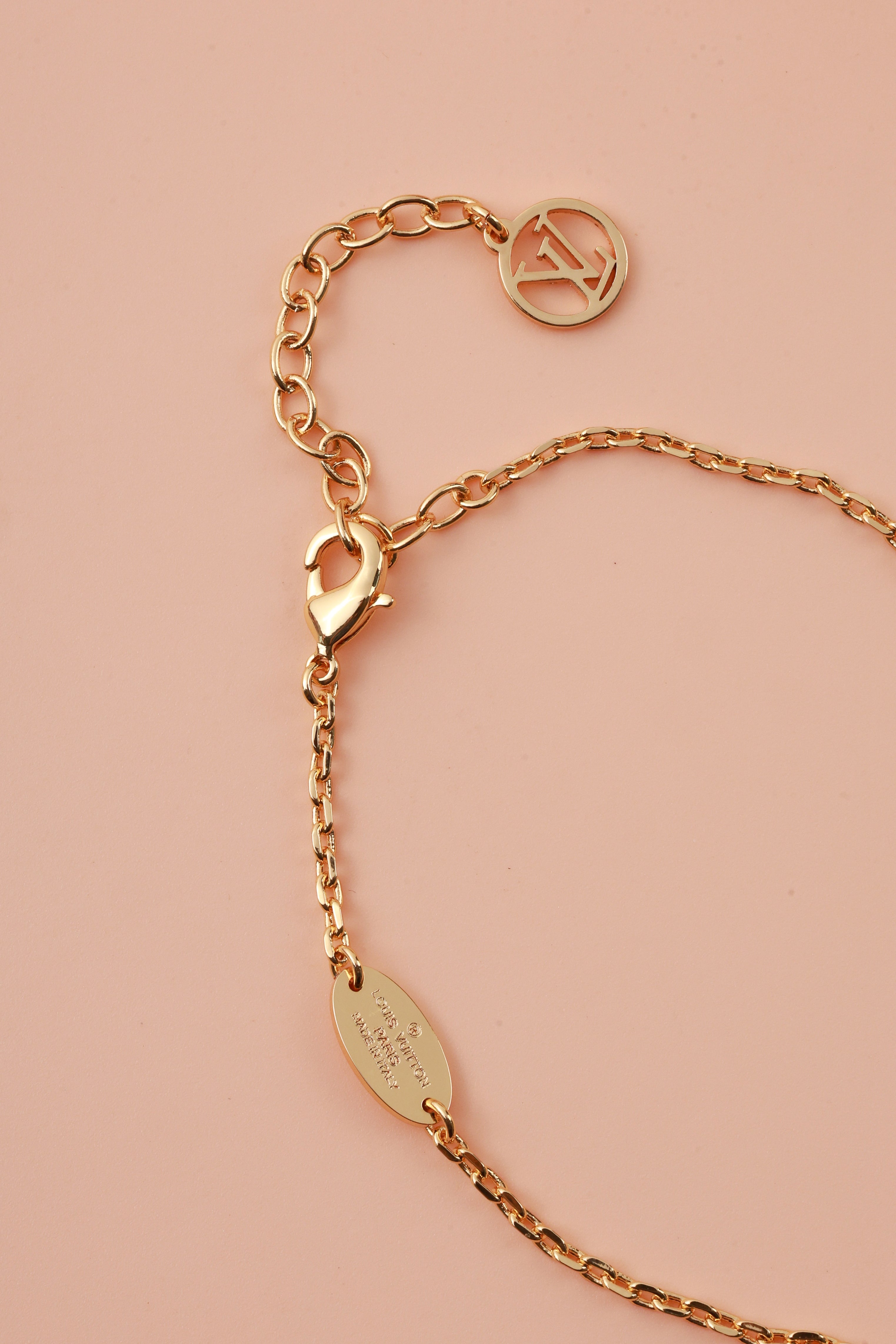 Gleamia Golden Elvy Neckchain