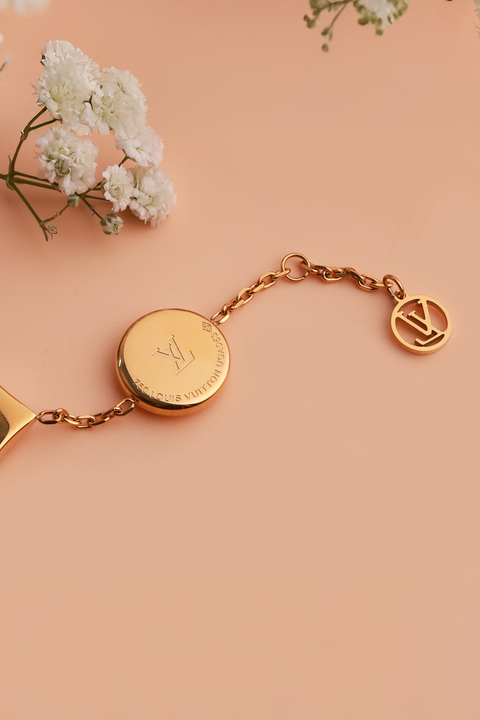 Pink Aurora Petal Bracelet