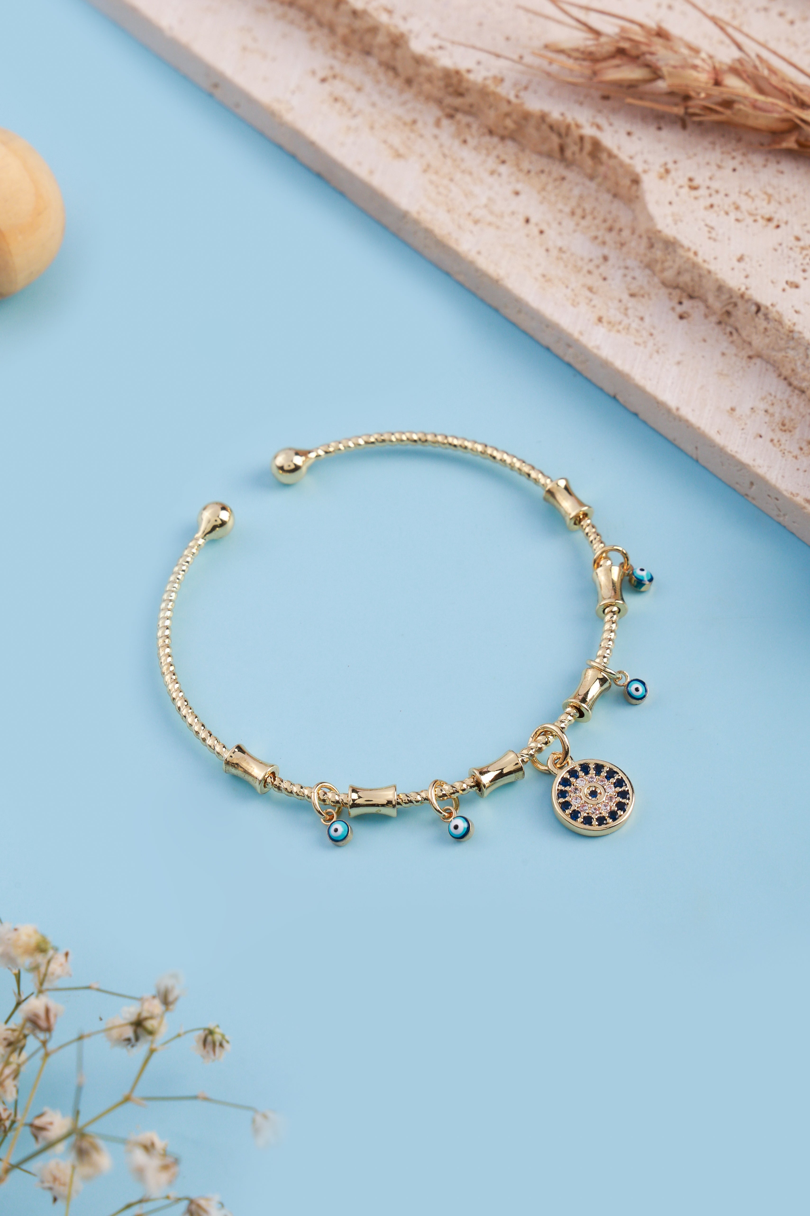 Vintage Shine Bracelet