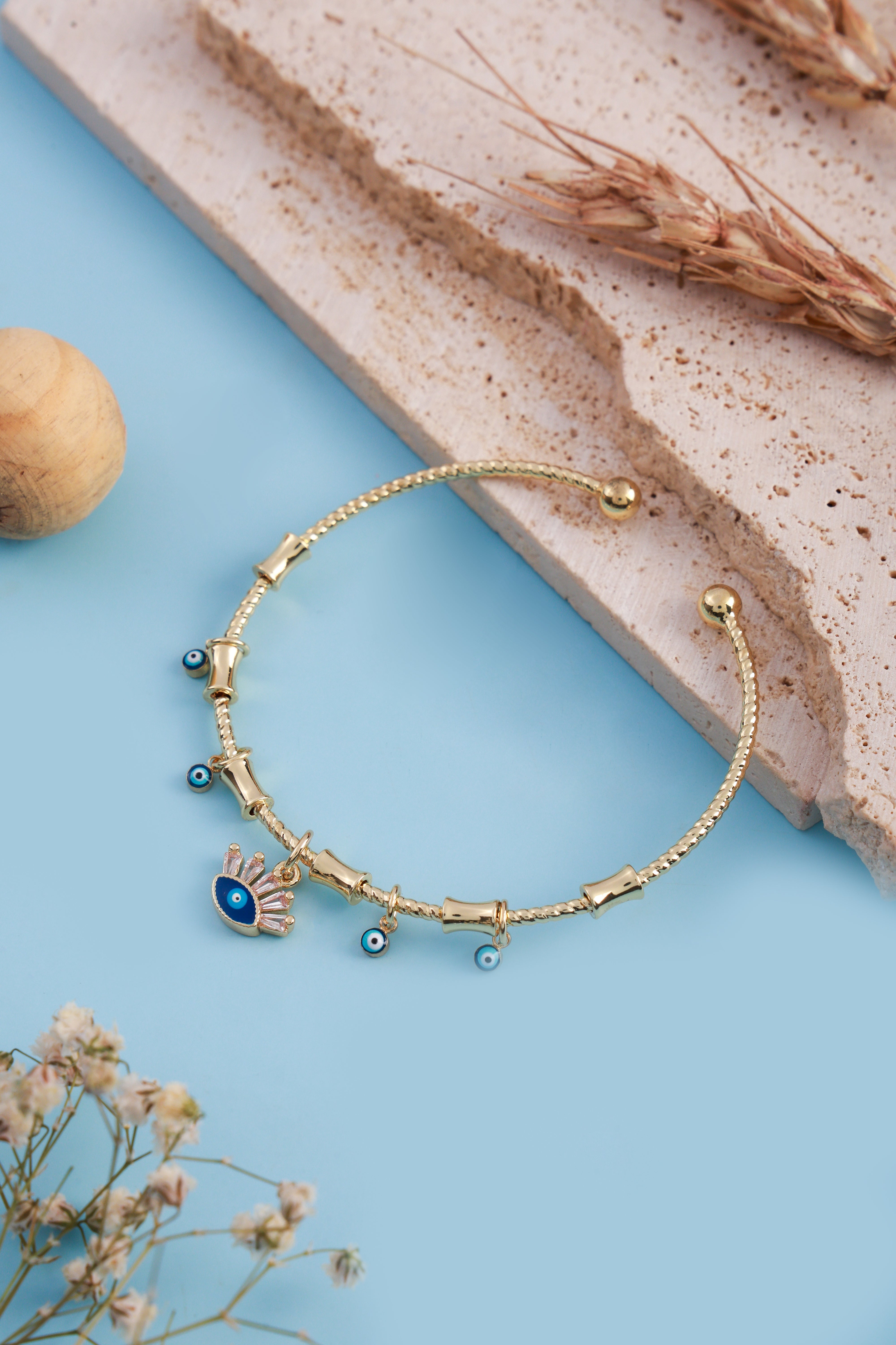 Iconic Glow Bracelet