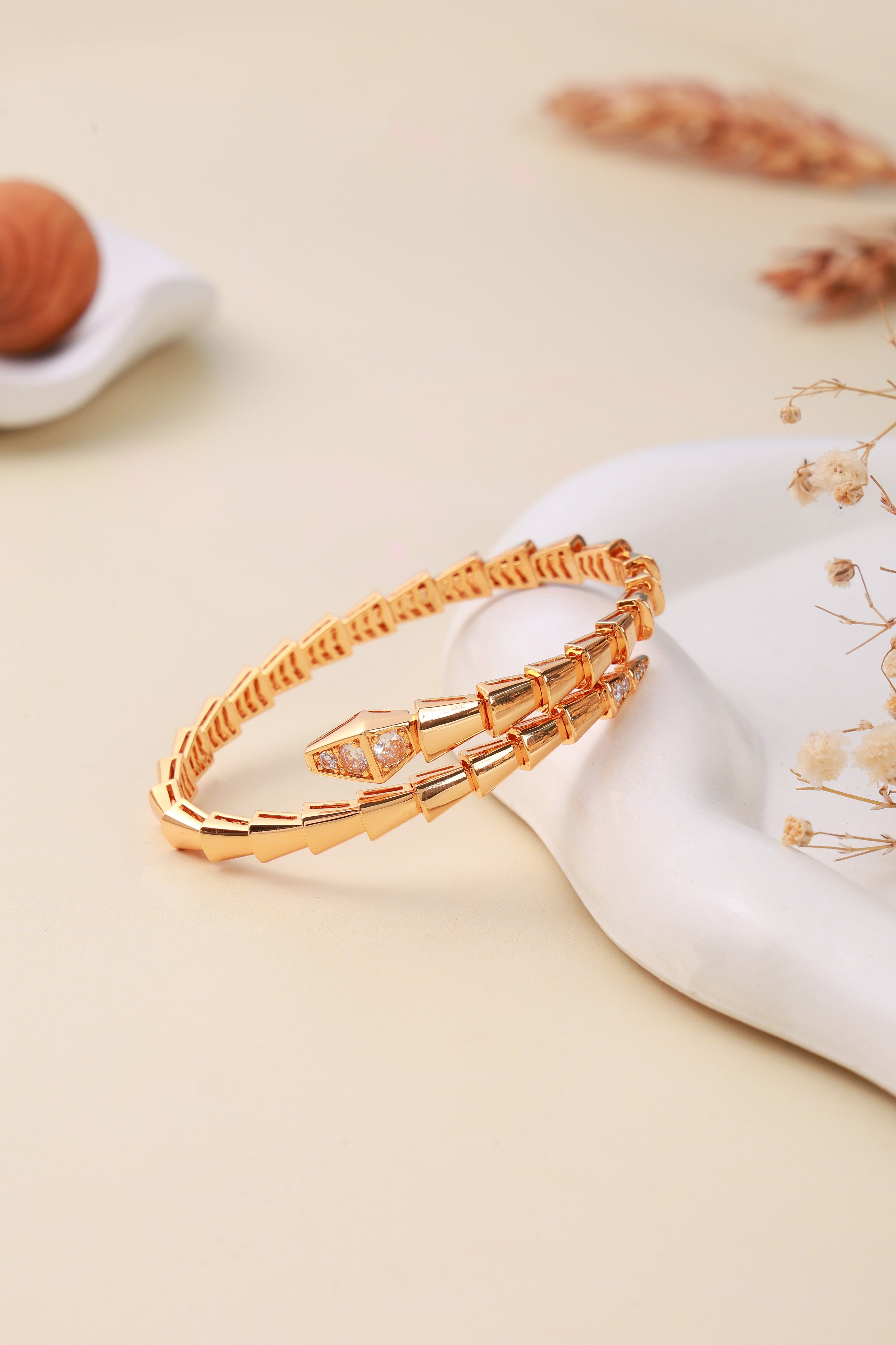 Elaria Glow Bracelet