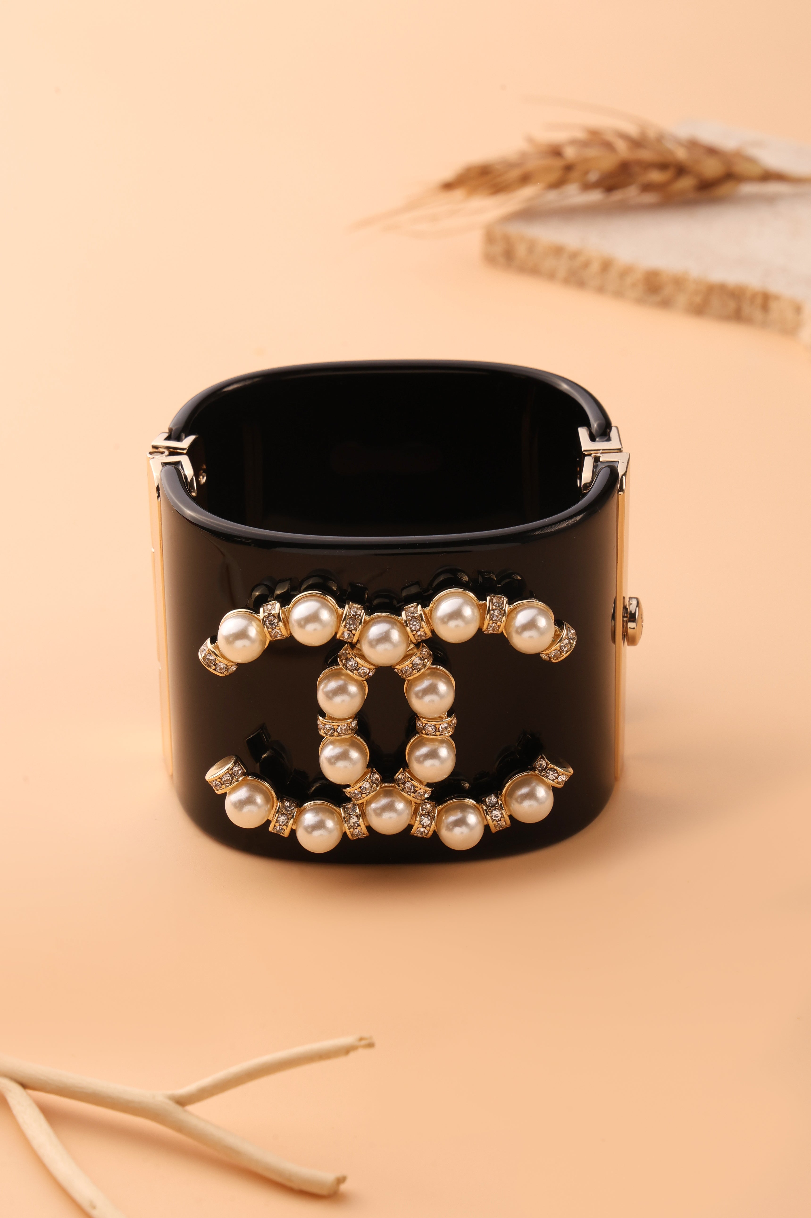 Urban Frame Bracelet