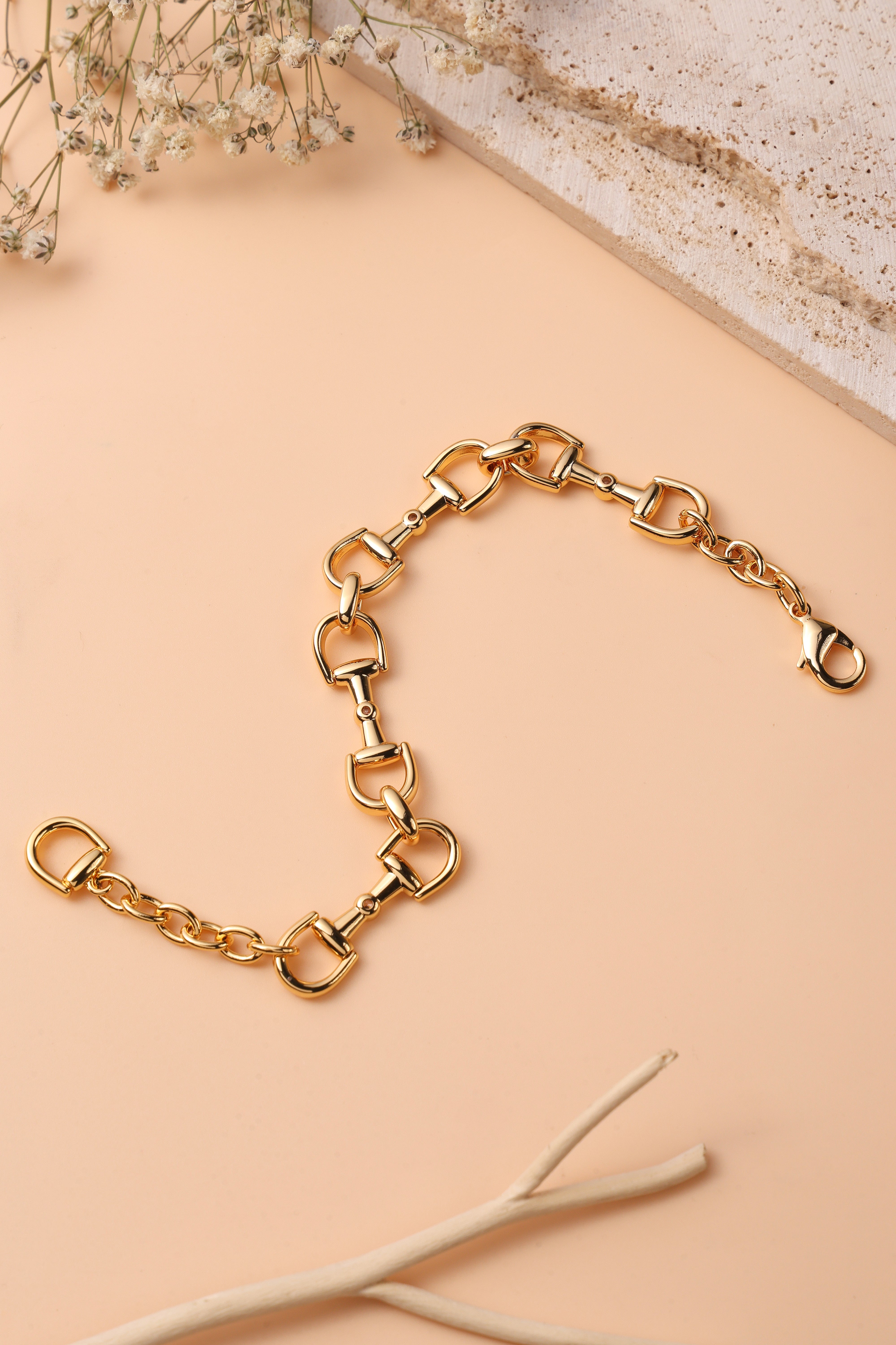 Luxe Crest Bracelet