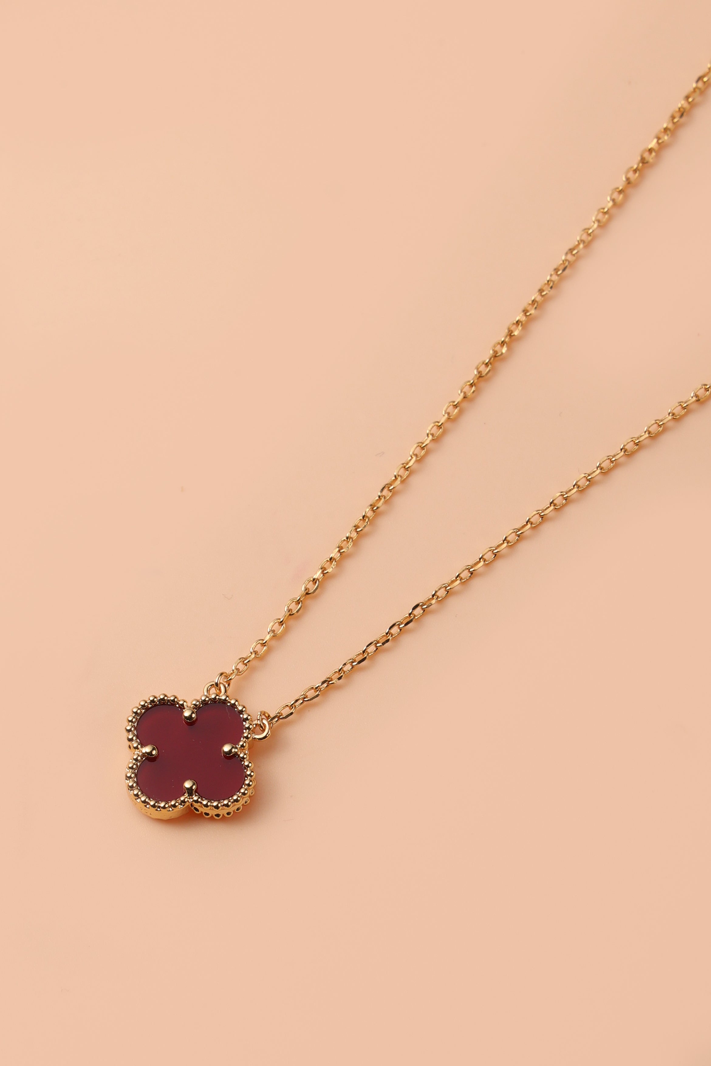 Red Gem Clover Neckchain
