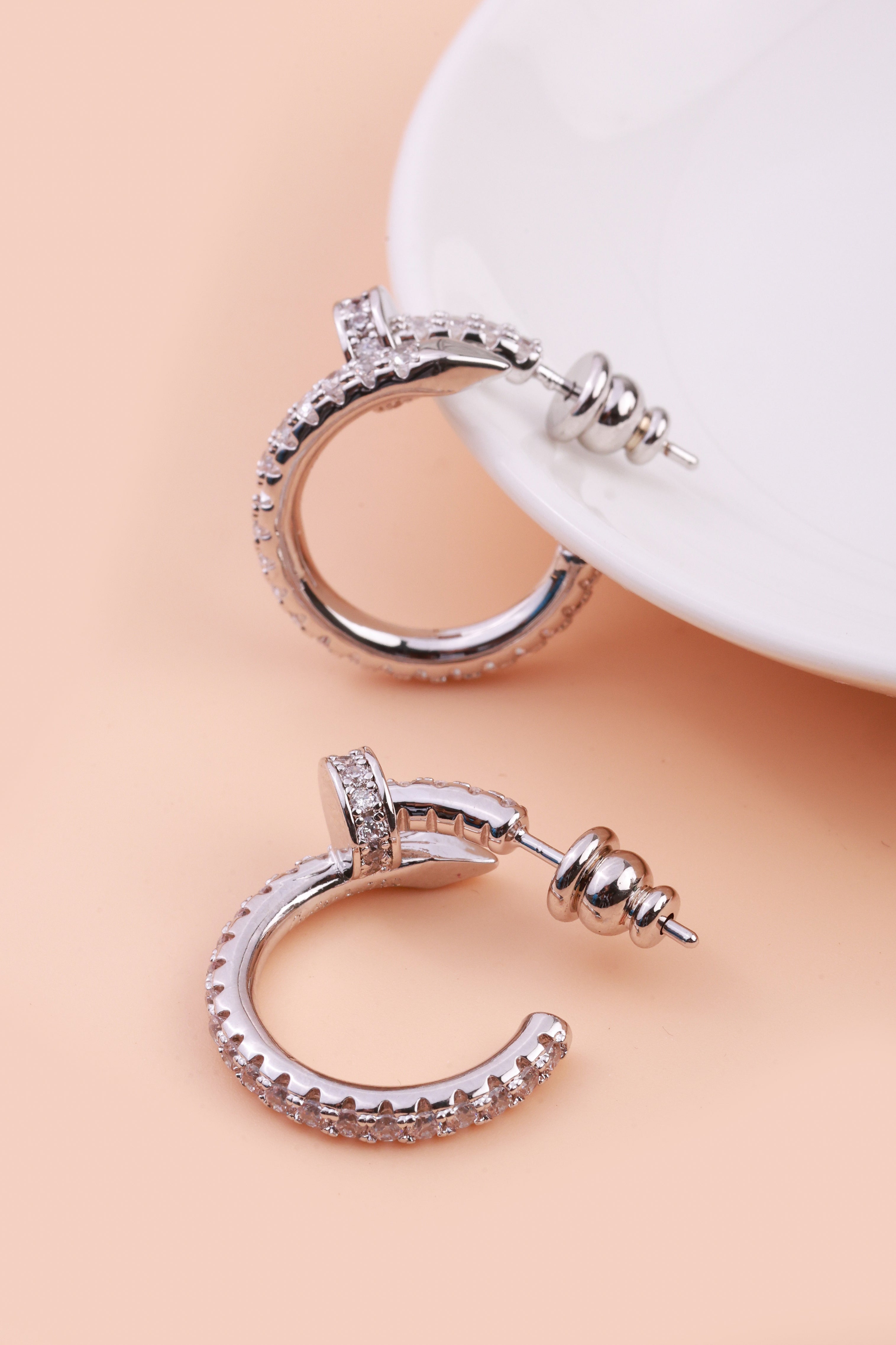 Twinkle Silver Dot Carter Earrings
