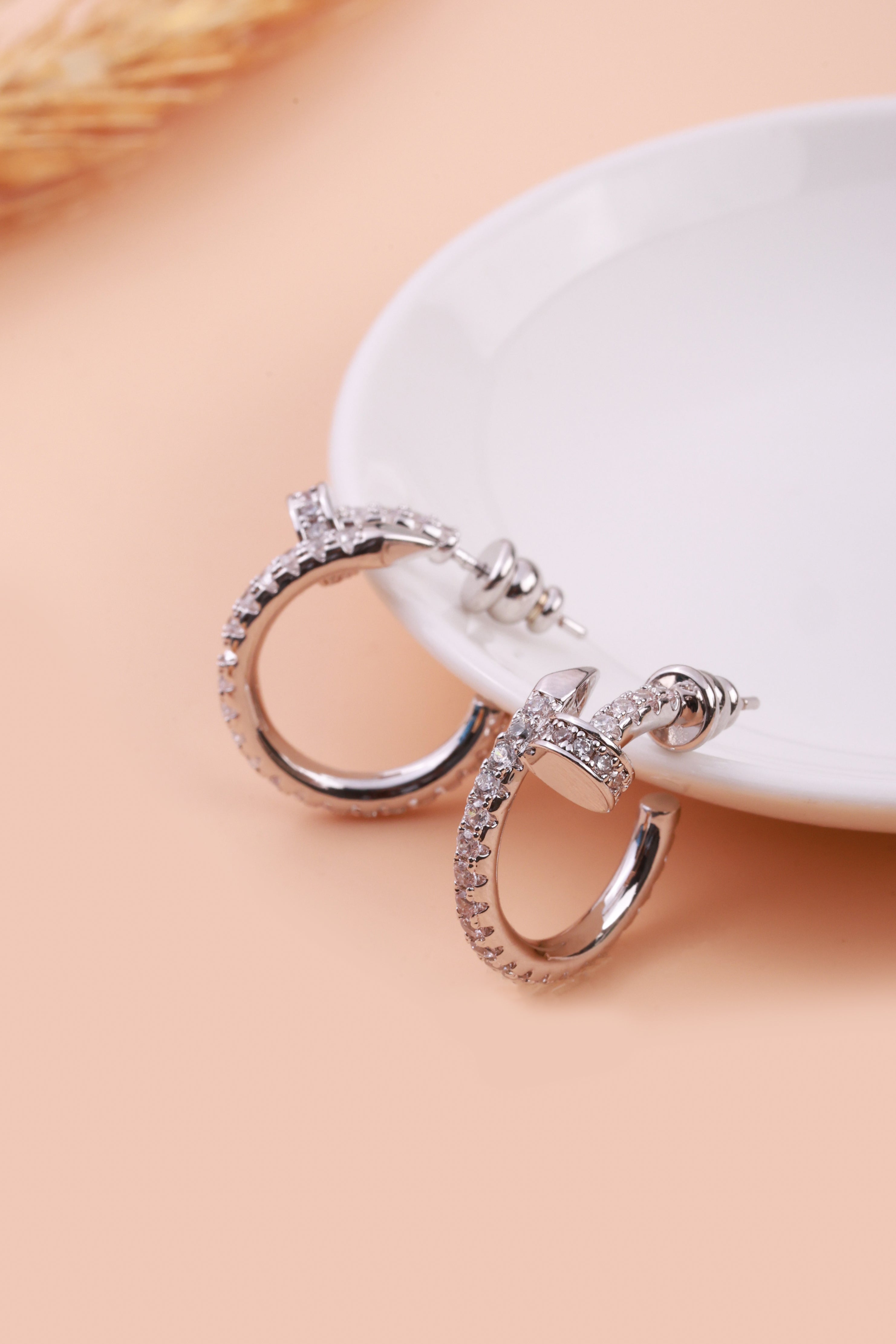 Twinkle Silver Dot Carter Earrings