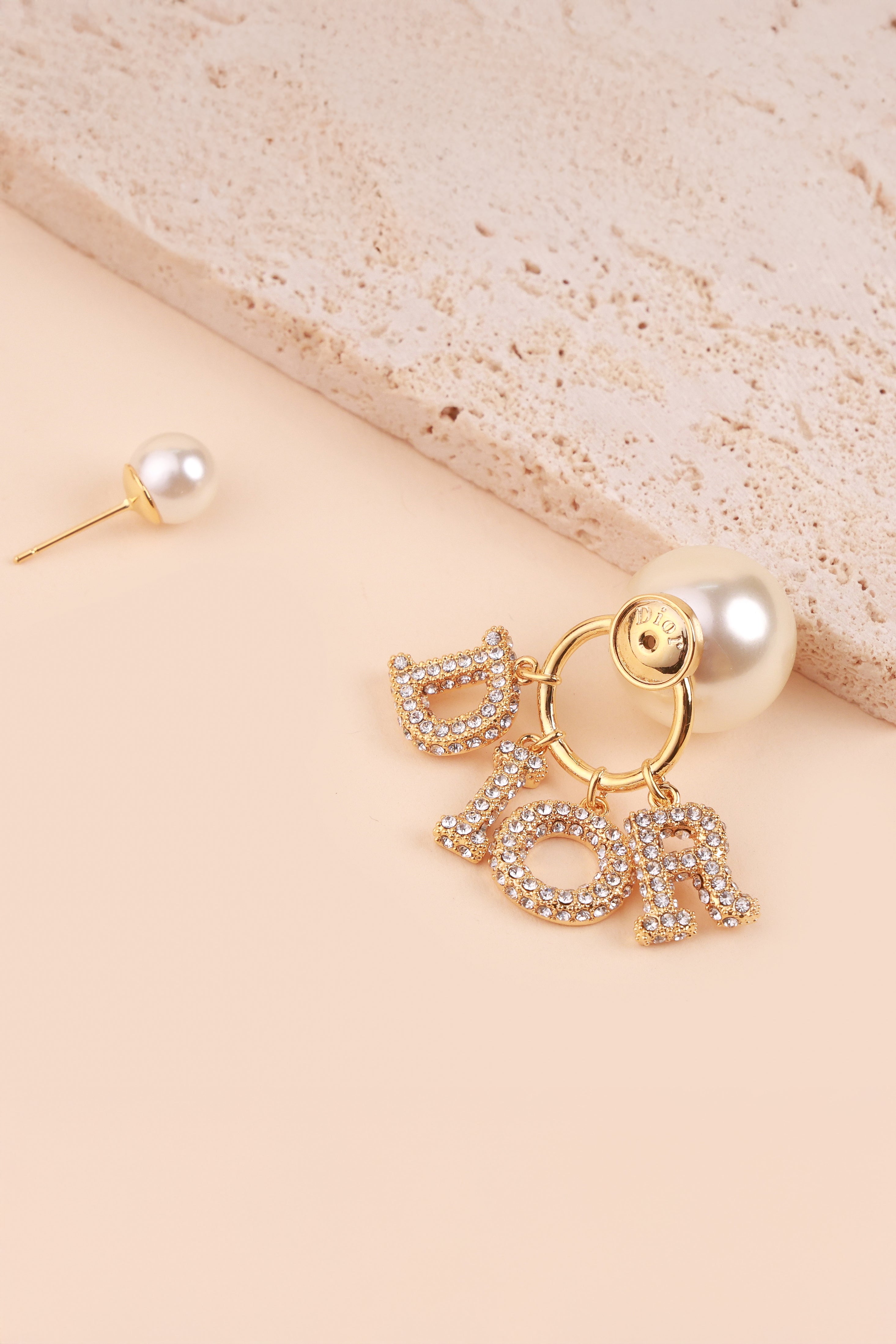 Elara Gold Diot Earrings
