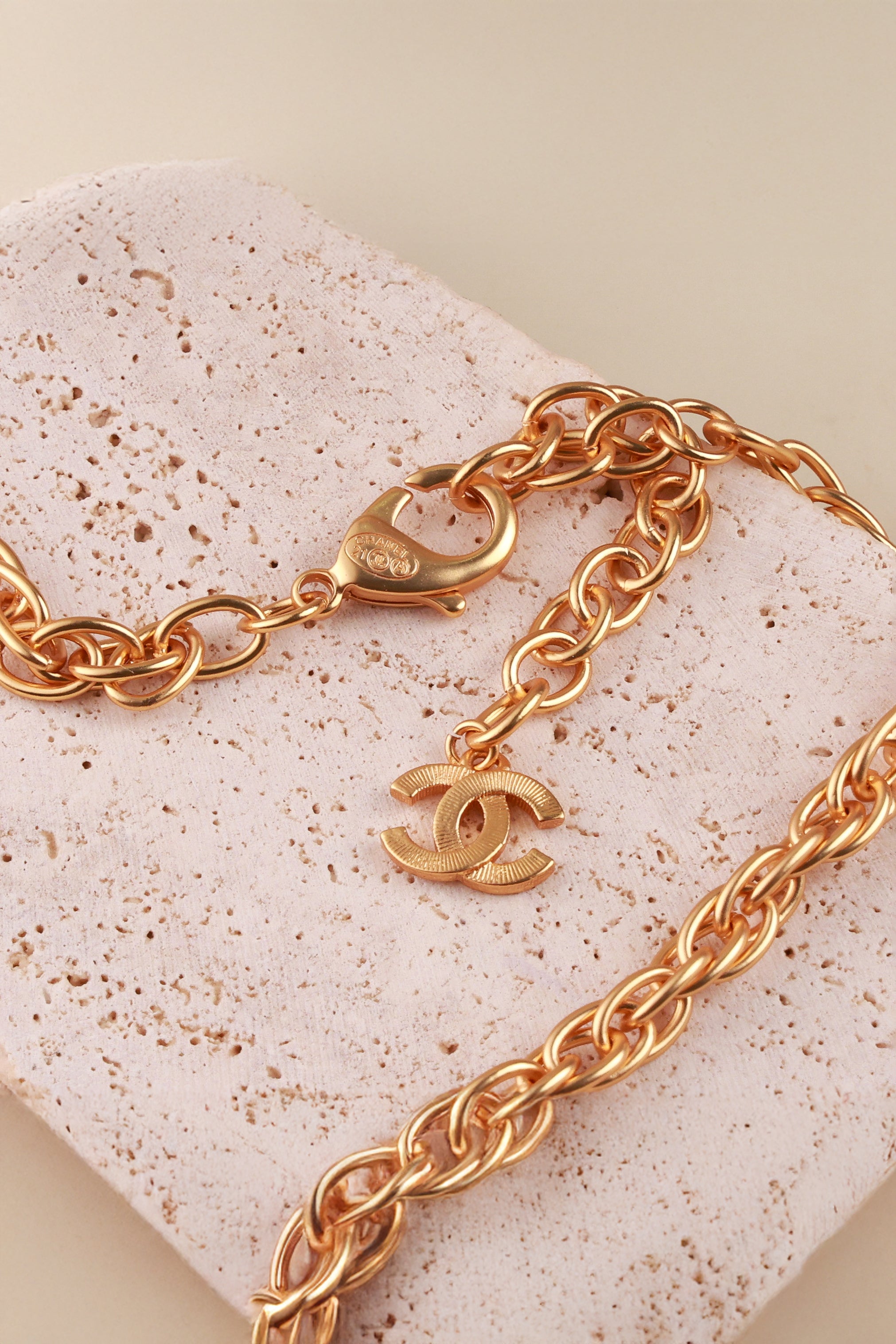 Golden Empress Shanel Neckchain