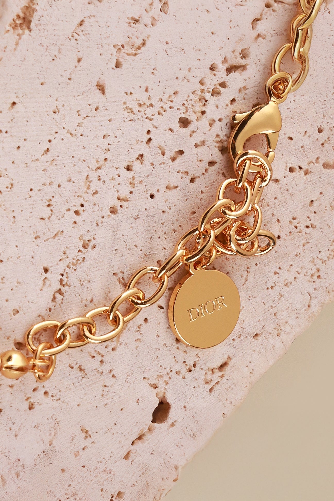Pearlaura Diot Neckchain