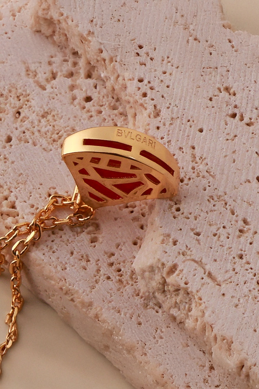 Red Gleam Bulgaree Neckchain