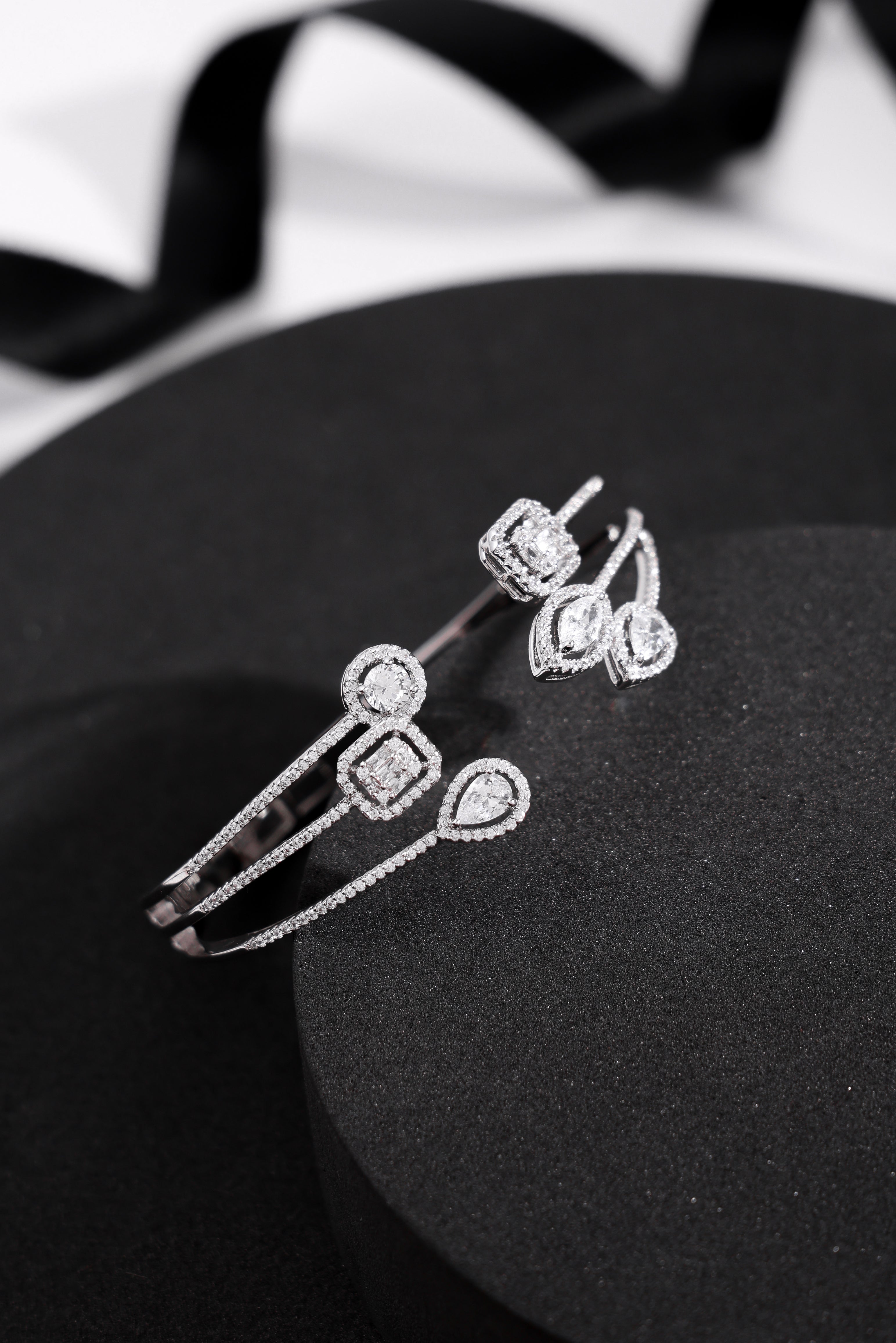 Auralis Shine Bracelet