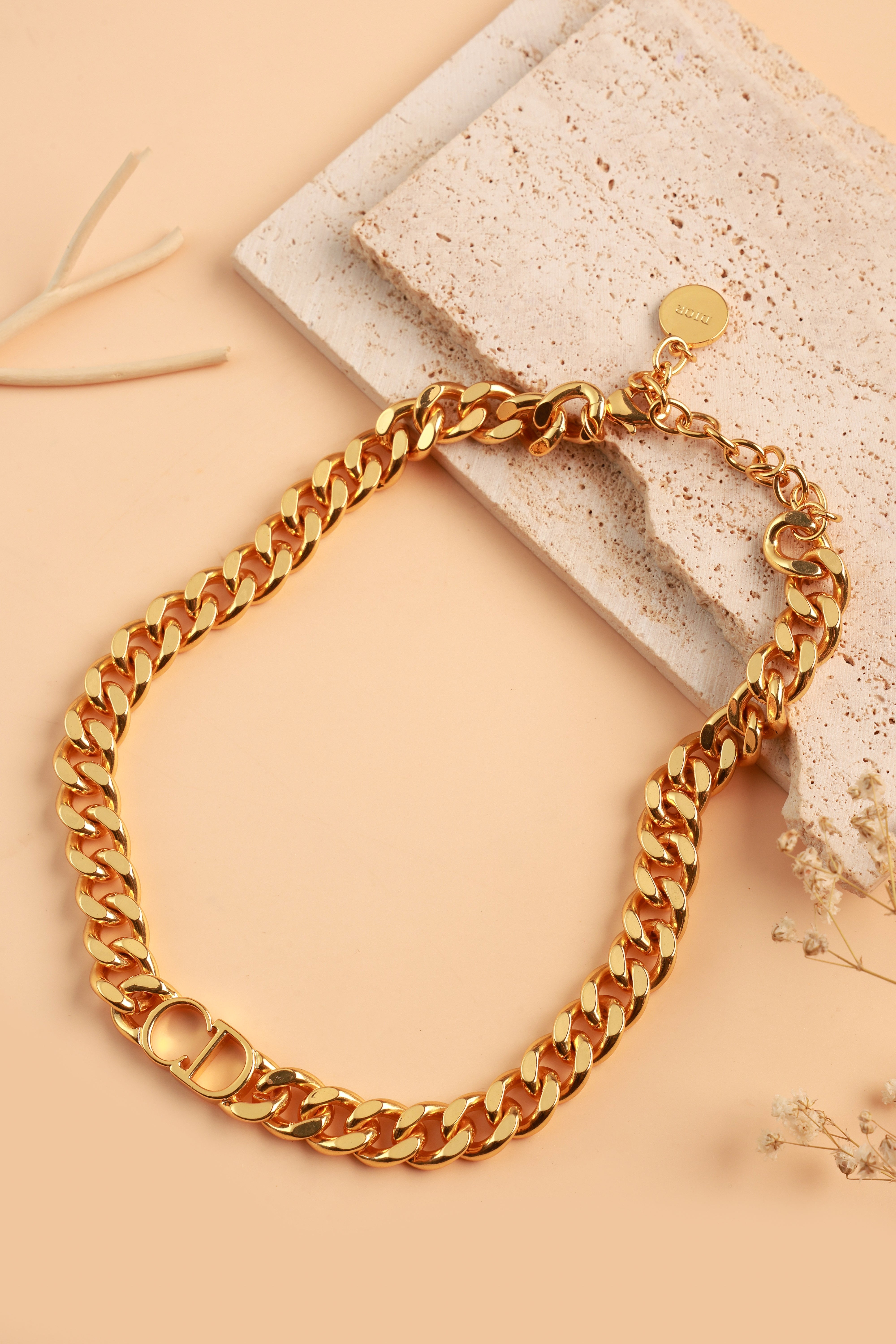 Terra Glow Neckchain