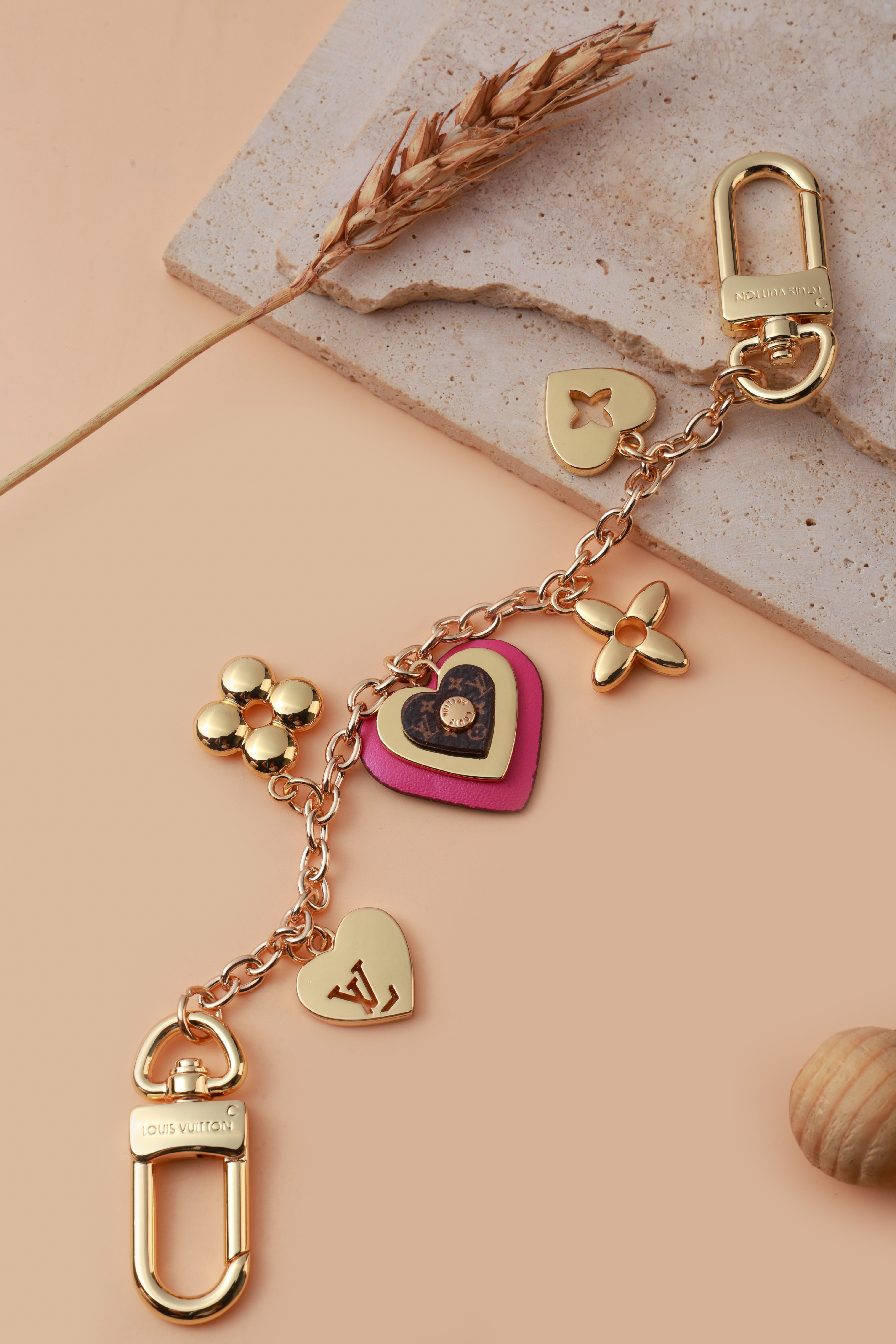 Petunia Gleam Bag Charm