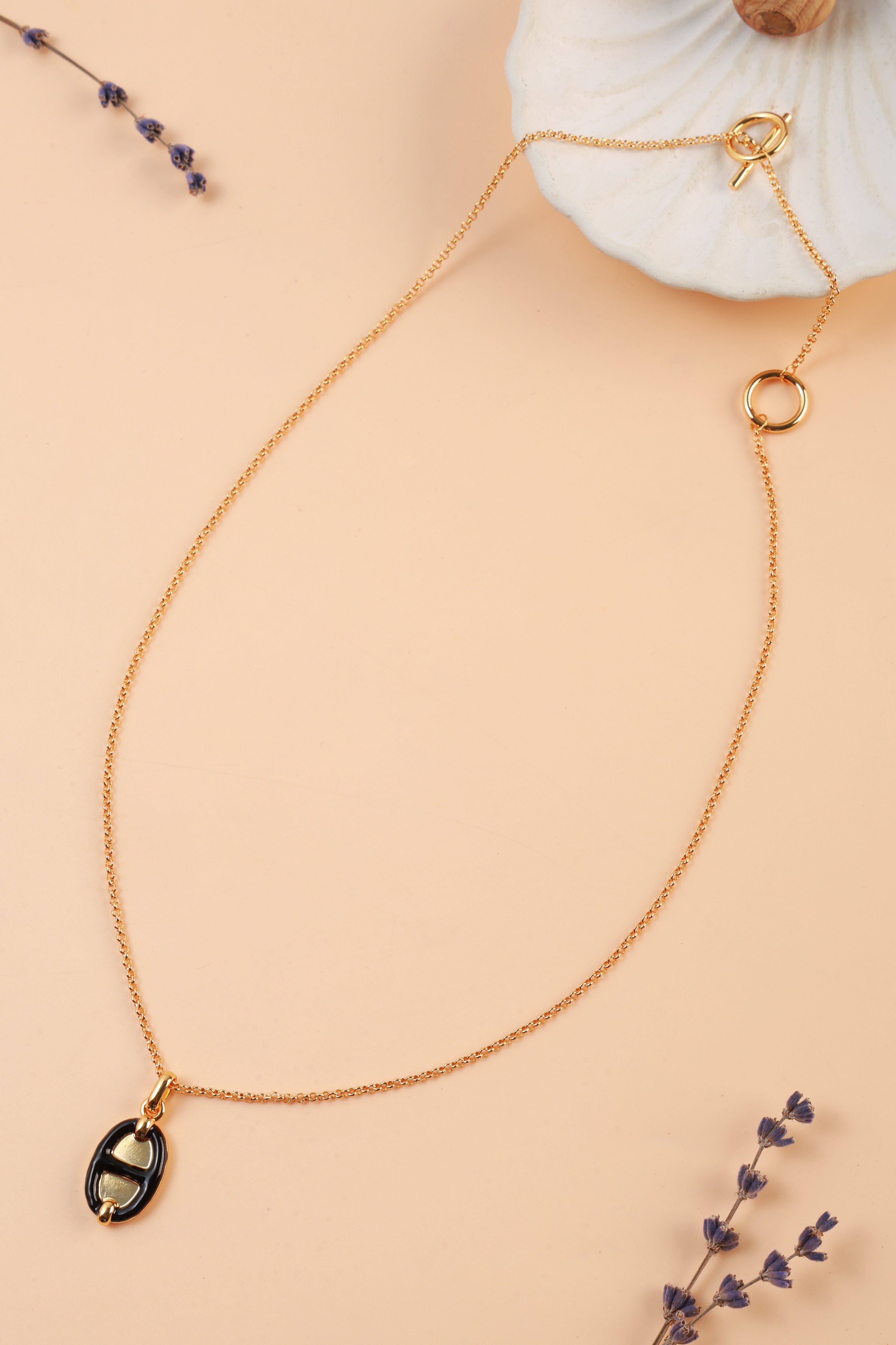 Urban Luxe Black Neckchain