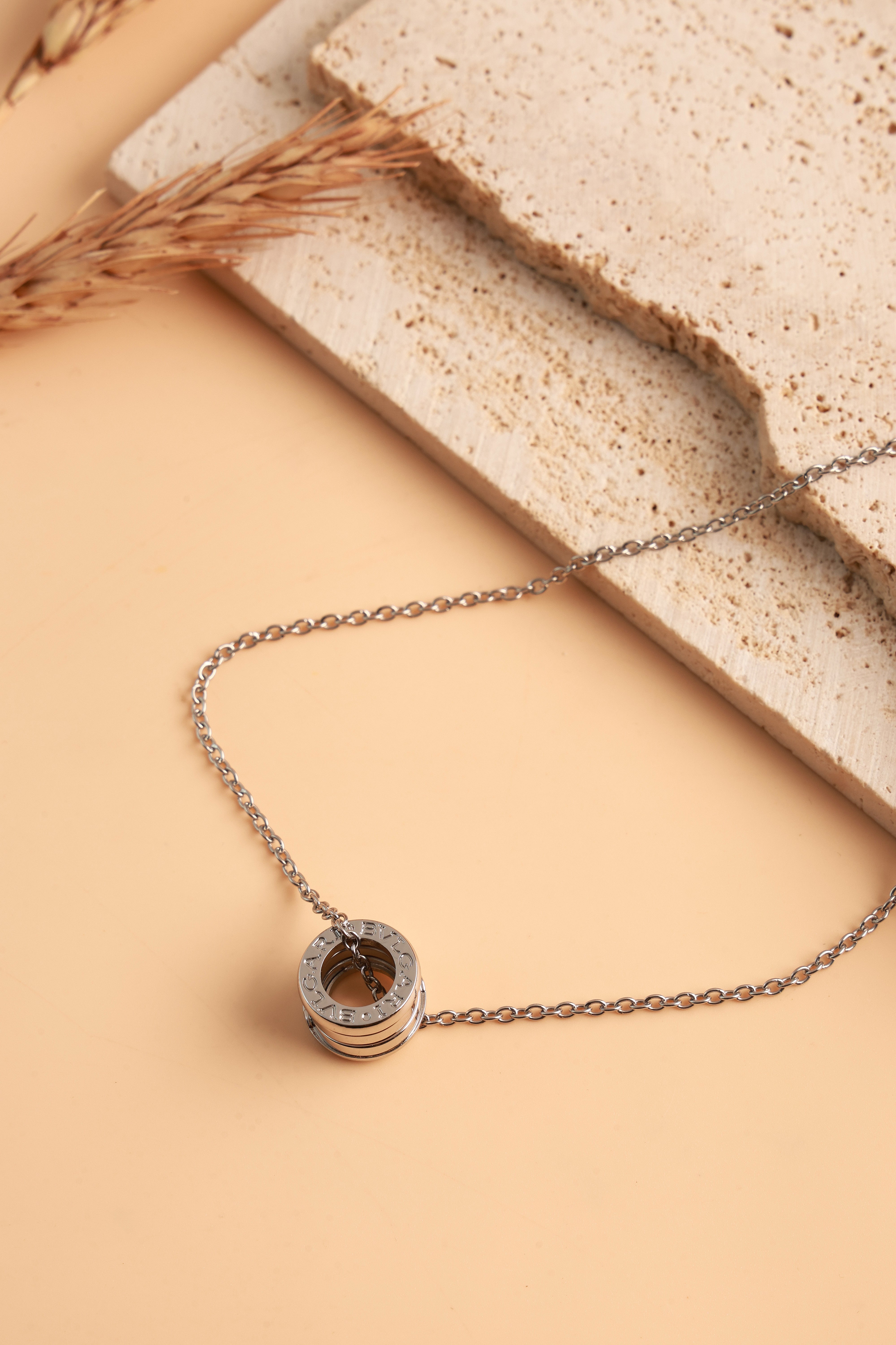 Aurora Cascade Neckchain
