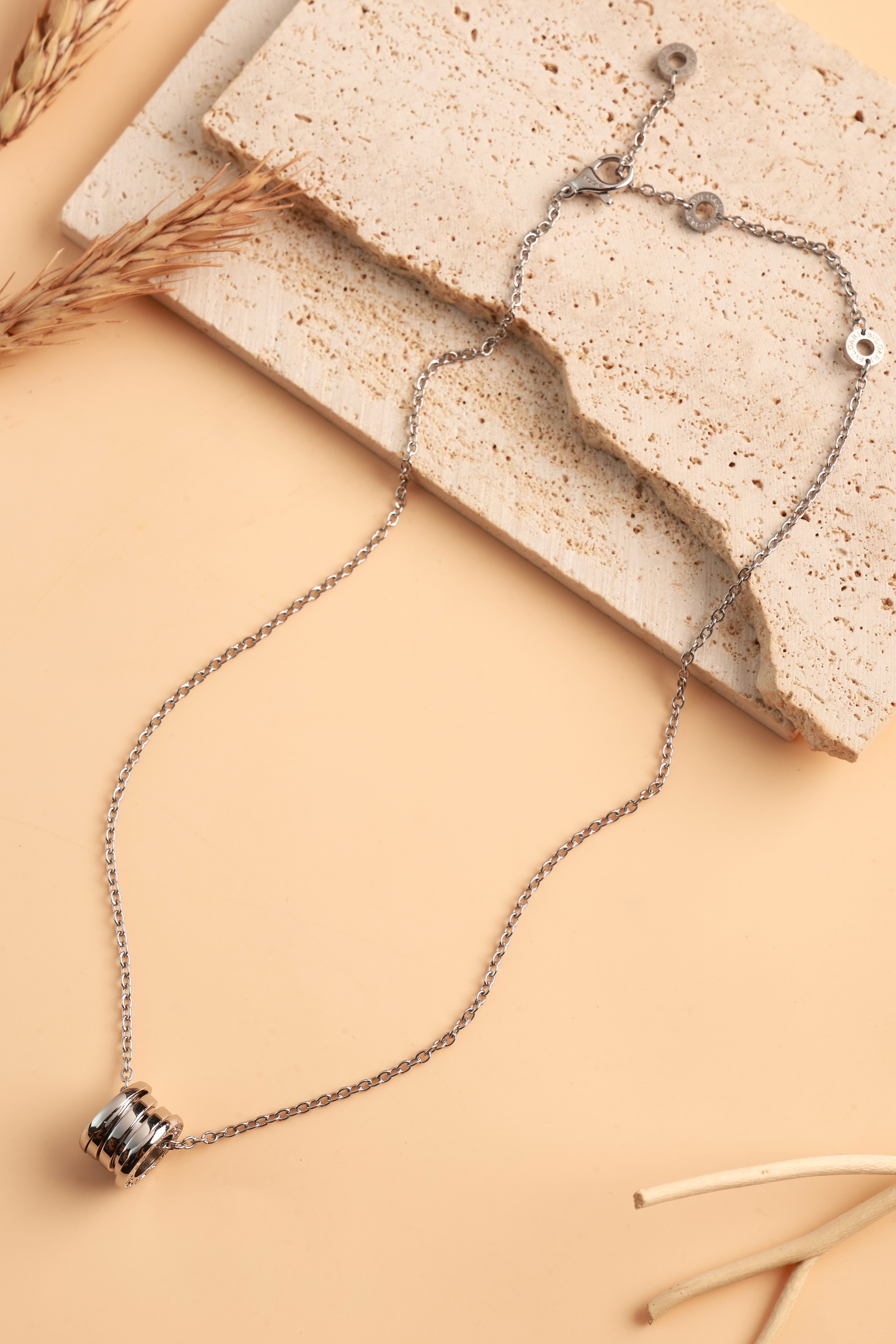Aurora Cascade Neckchain