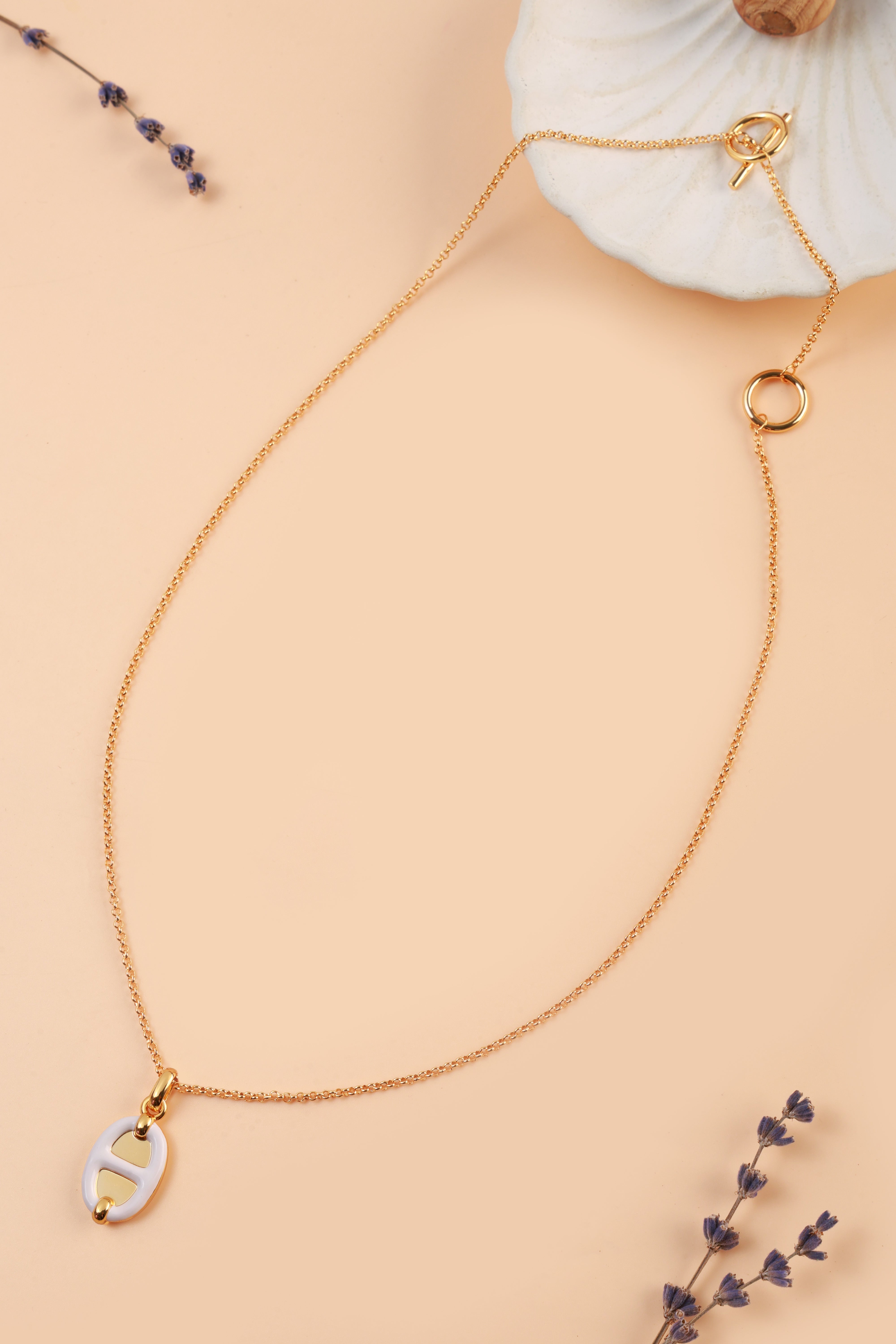 Urban Luxe White Neckchain