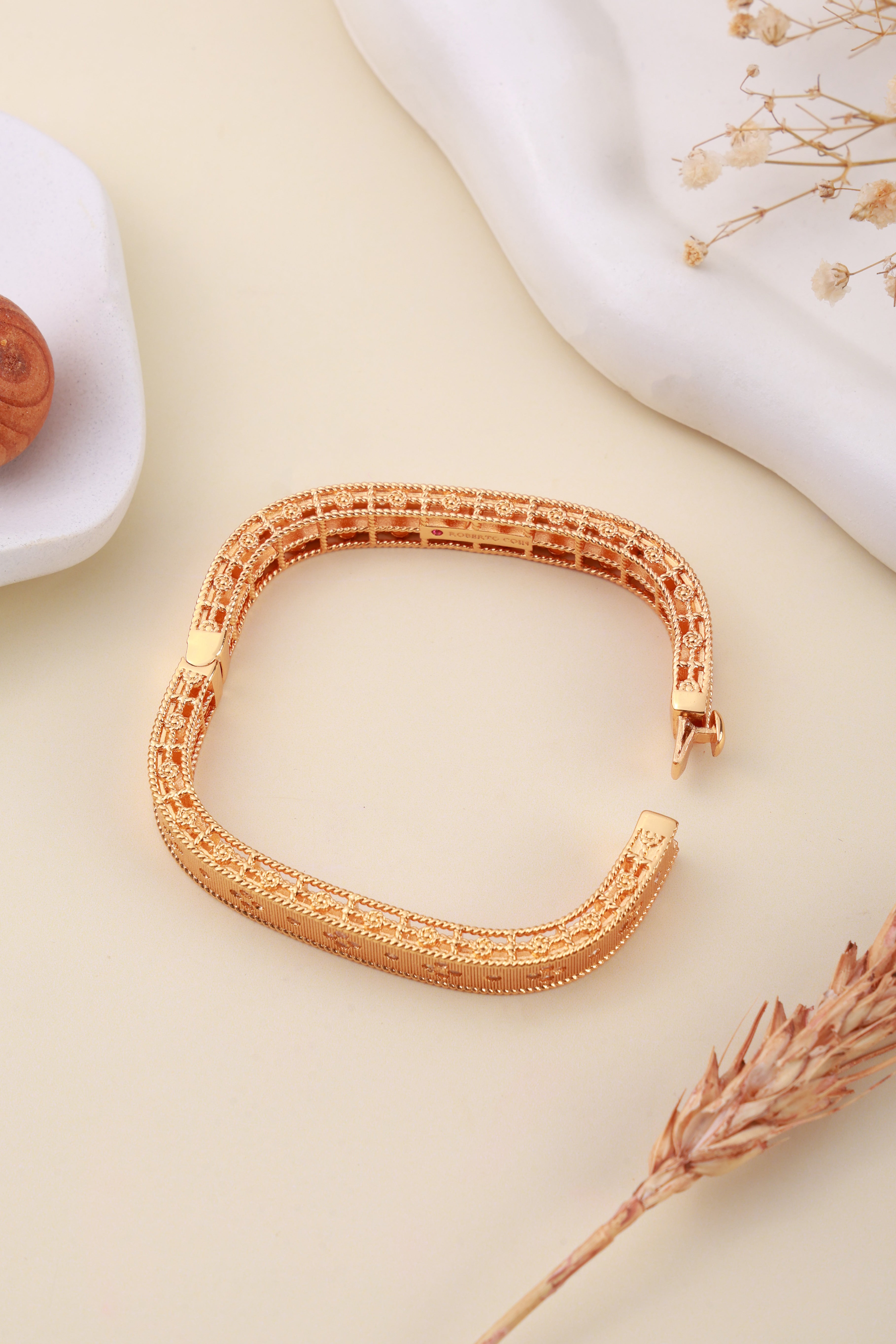 Solvina Glow Bracelet
