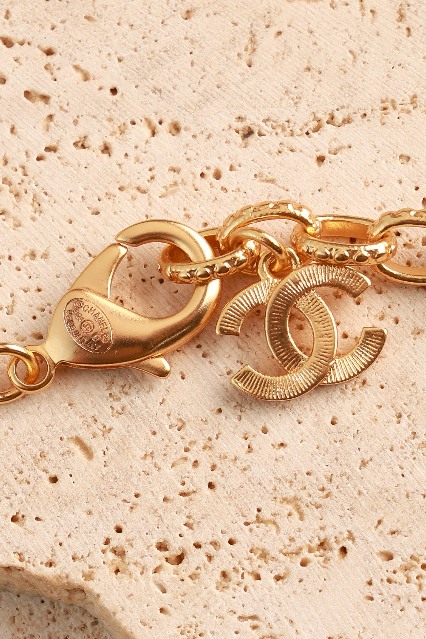 Rustic Orbit Neckchain
