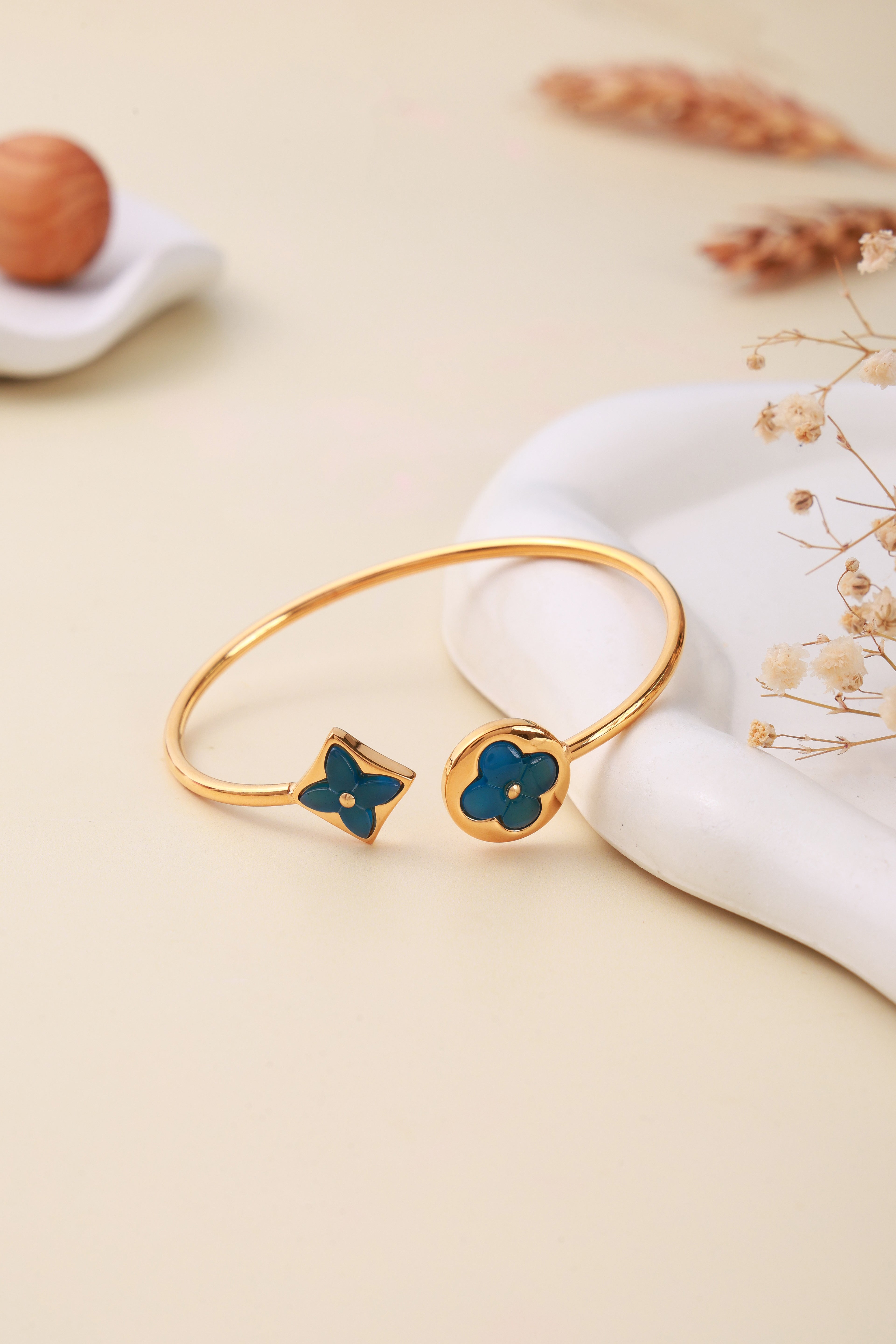Fiorina Treasure Bracelet
