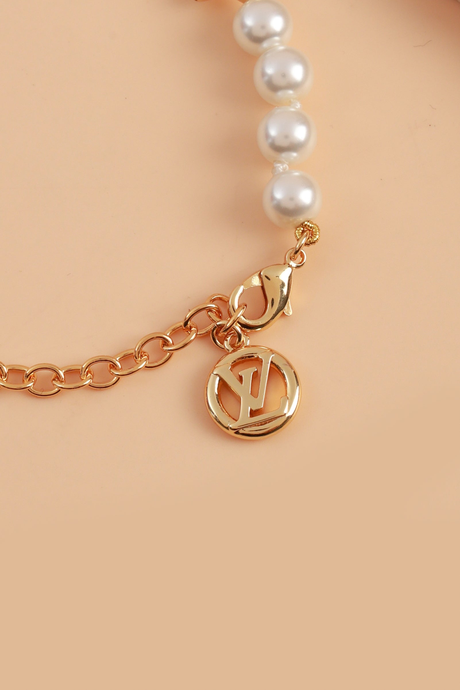 Aurielle Pearl Neckchain