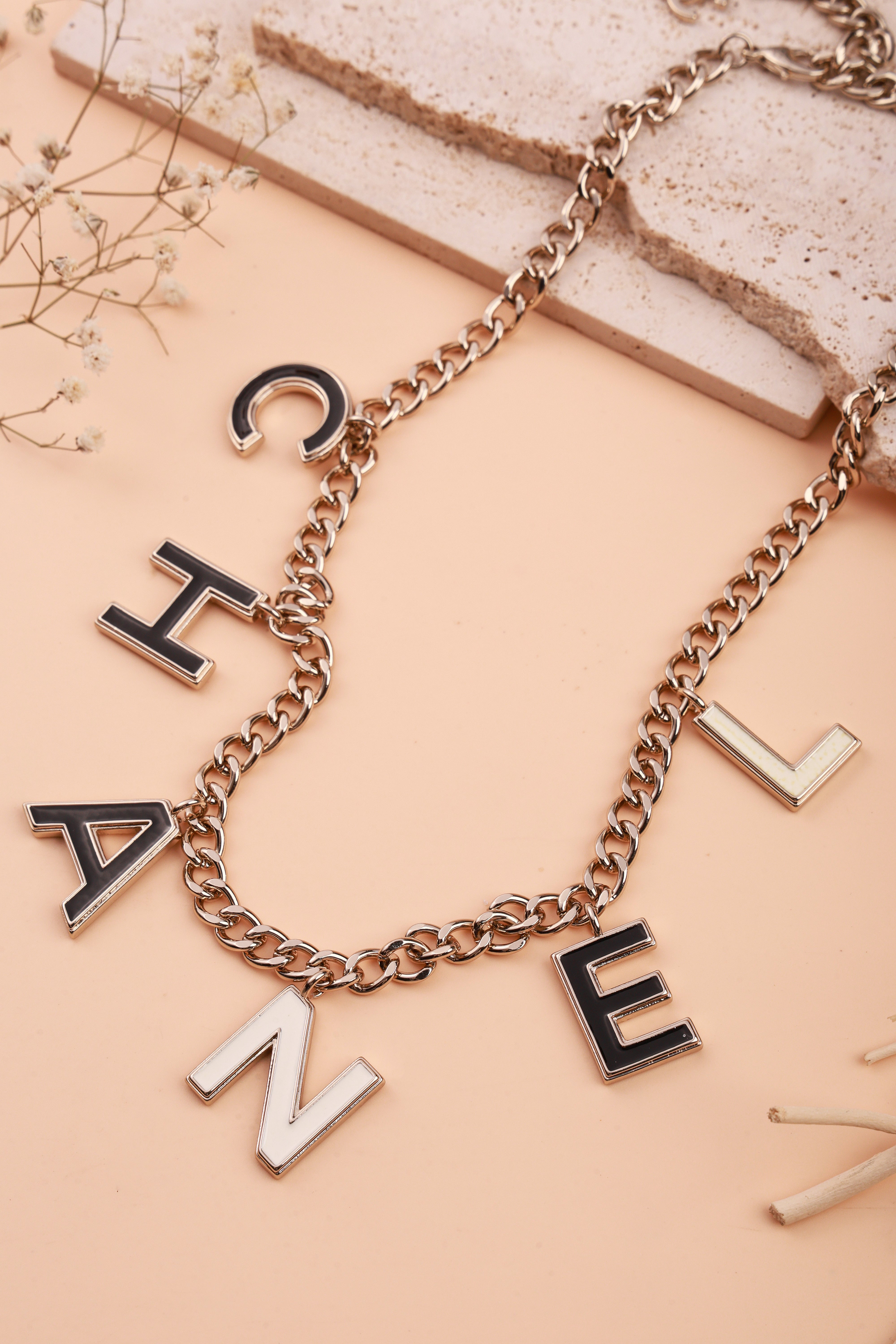 Terra Shine Neckchain