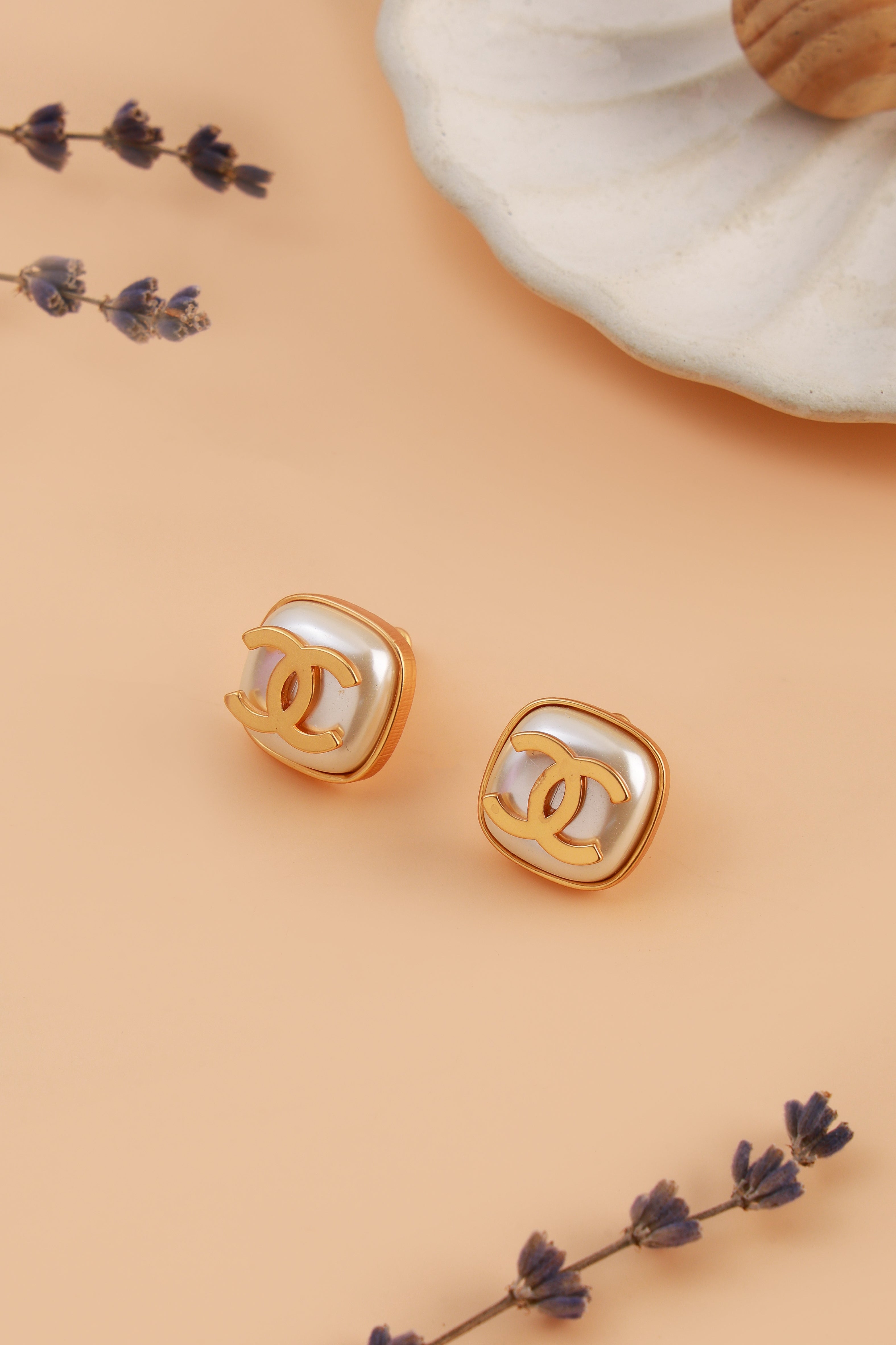 Pearlia Studs