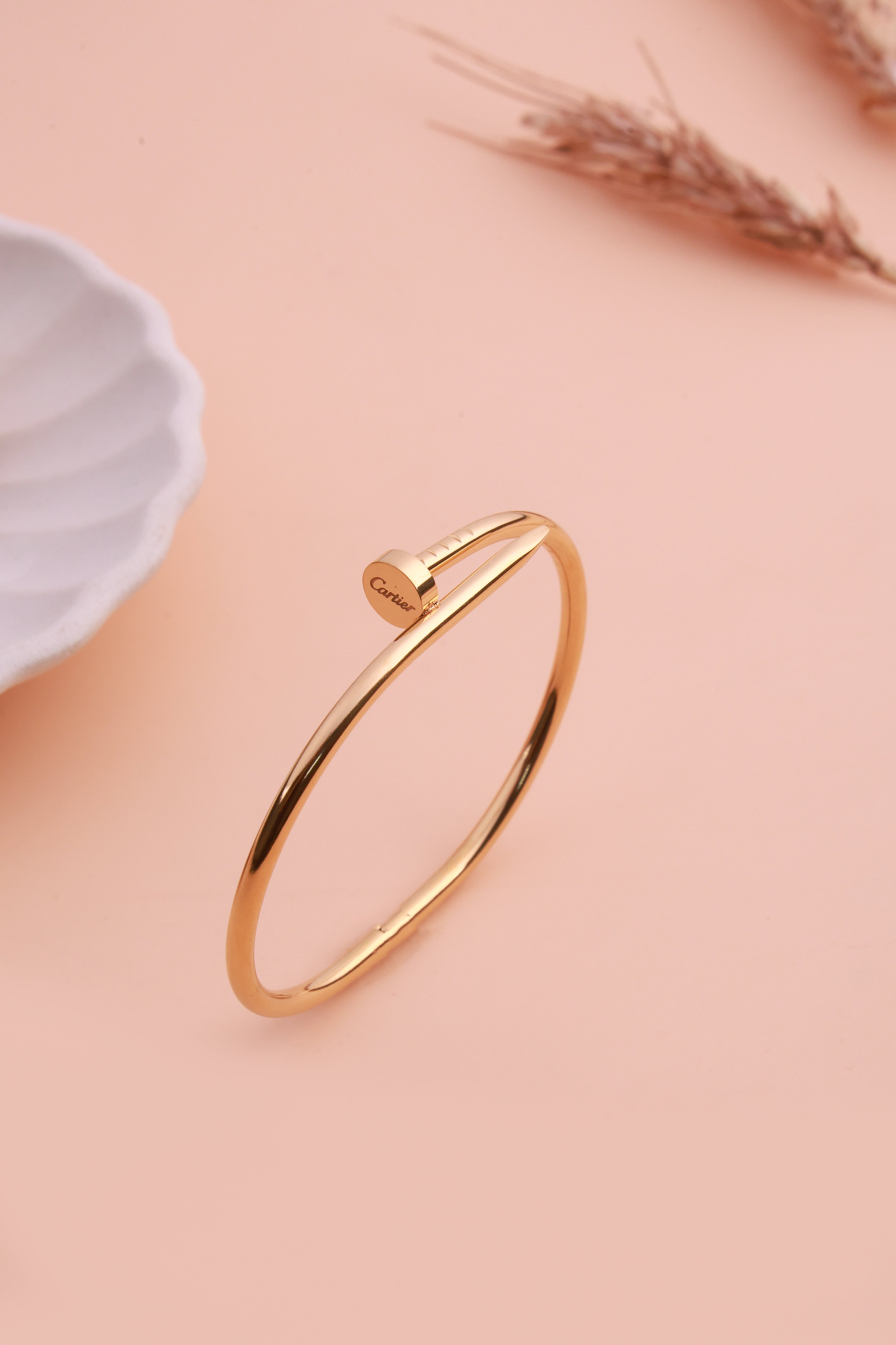 Golden Oval Band Carter Bracelet