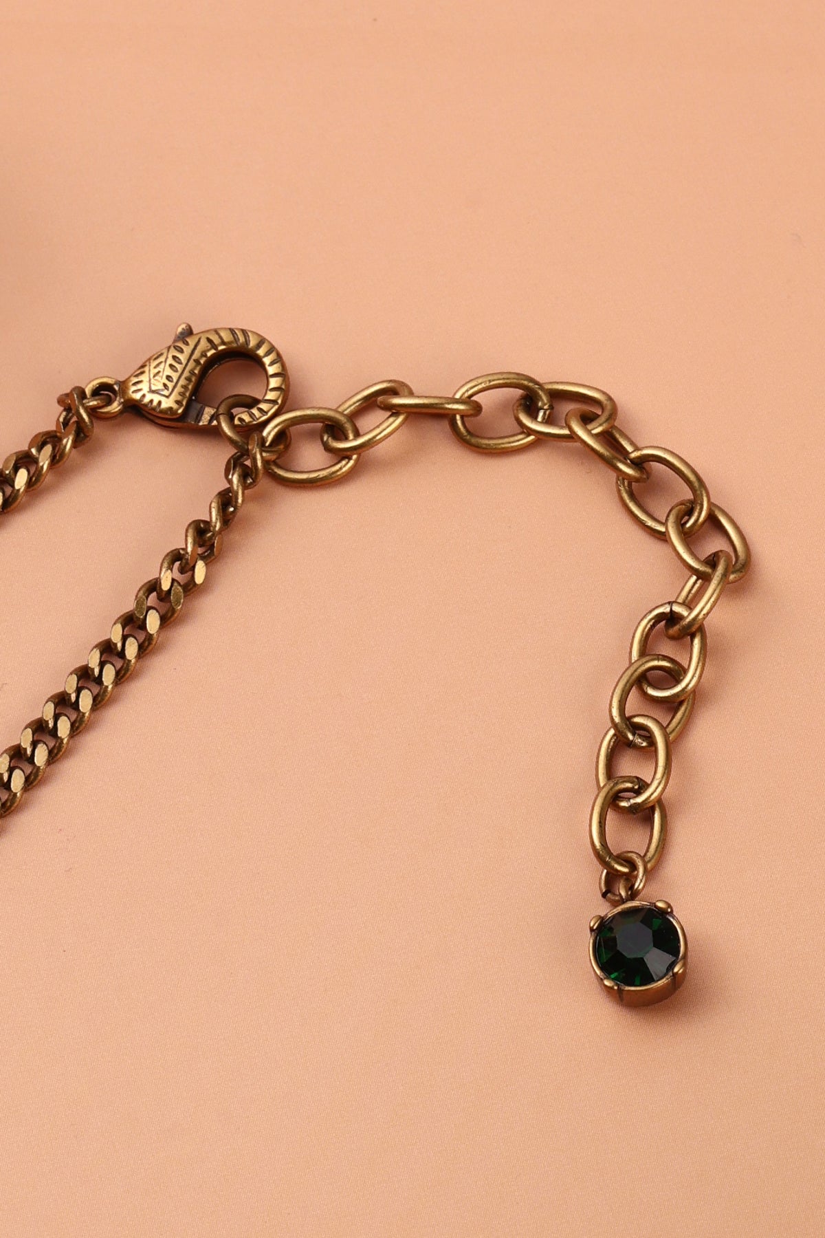 Oriane Neckchain