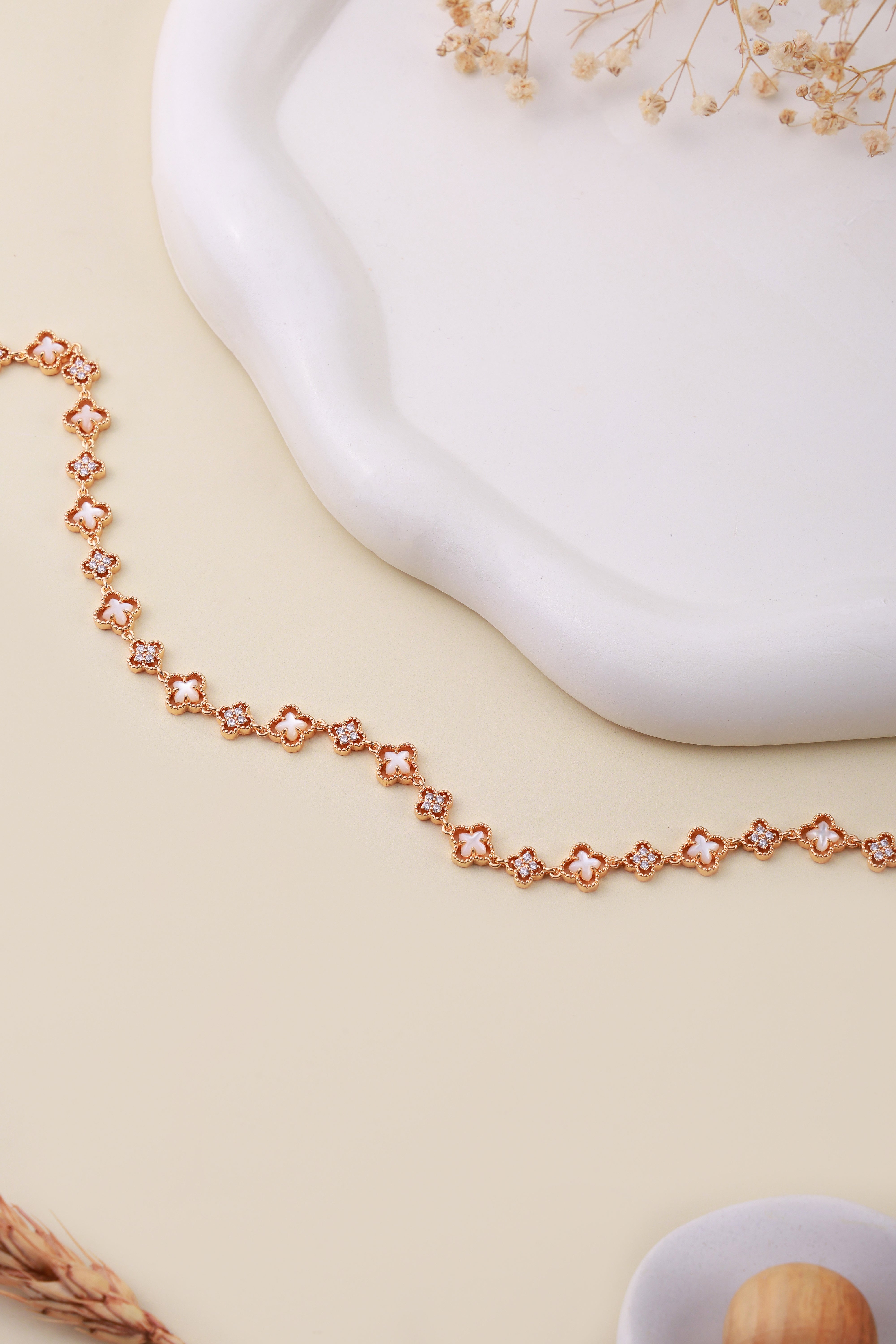 Caloria Glow Neckchain