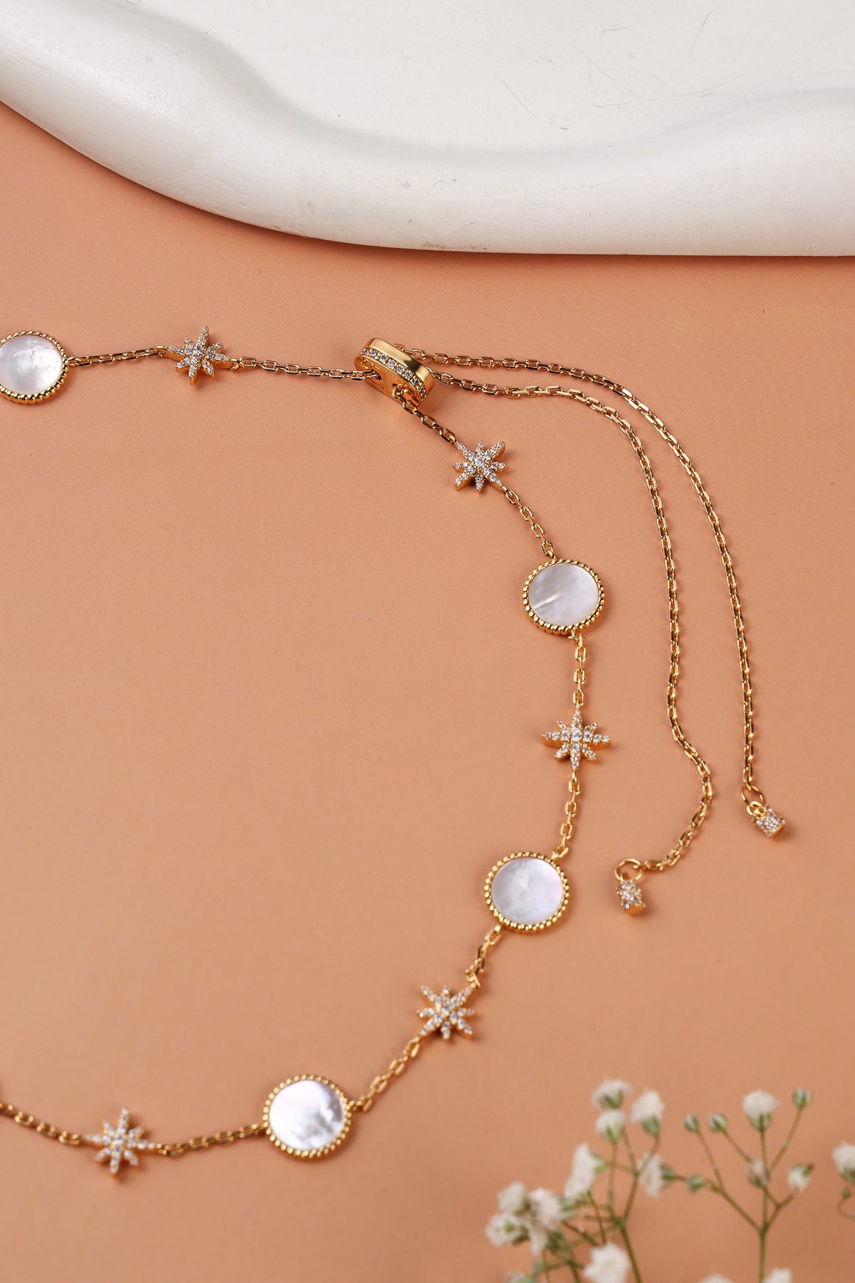 Avenelle Neckchain