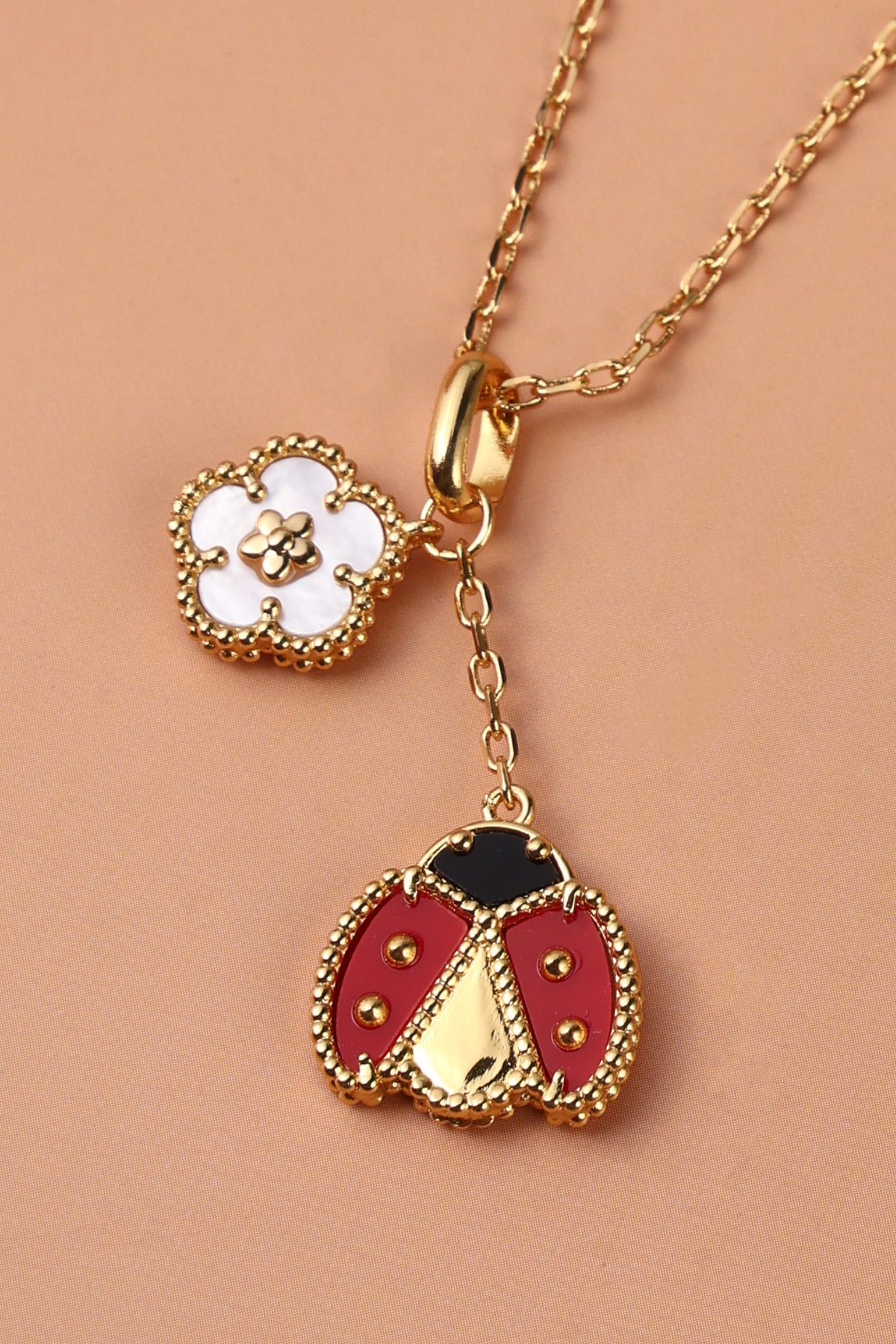Isaline Neckchain