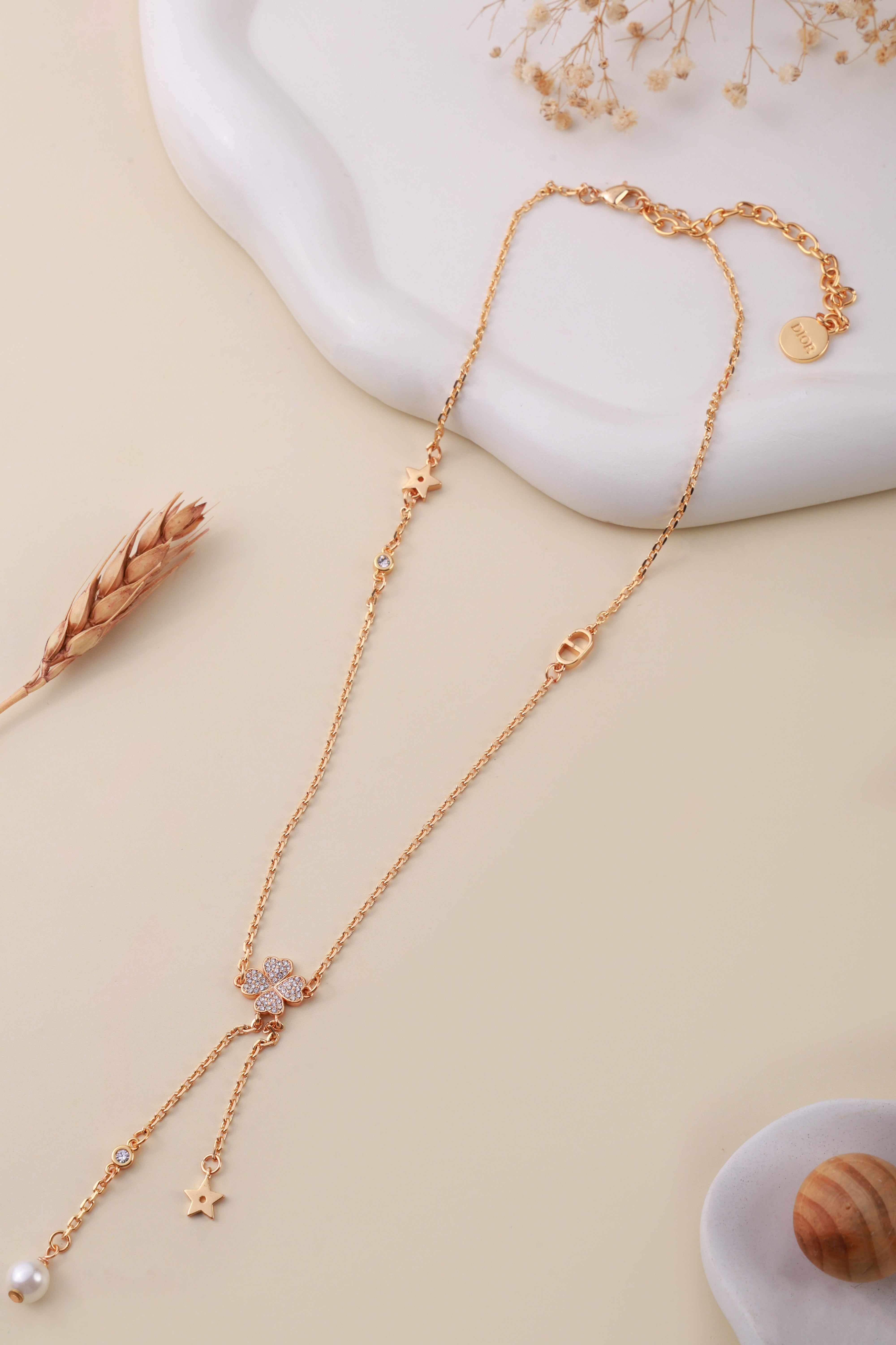 Fioriel Glow Neckchain