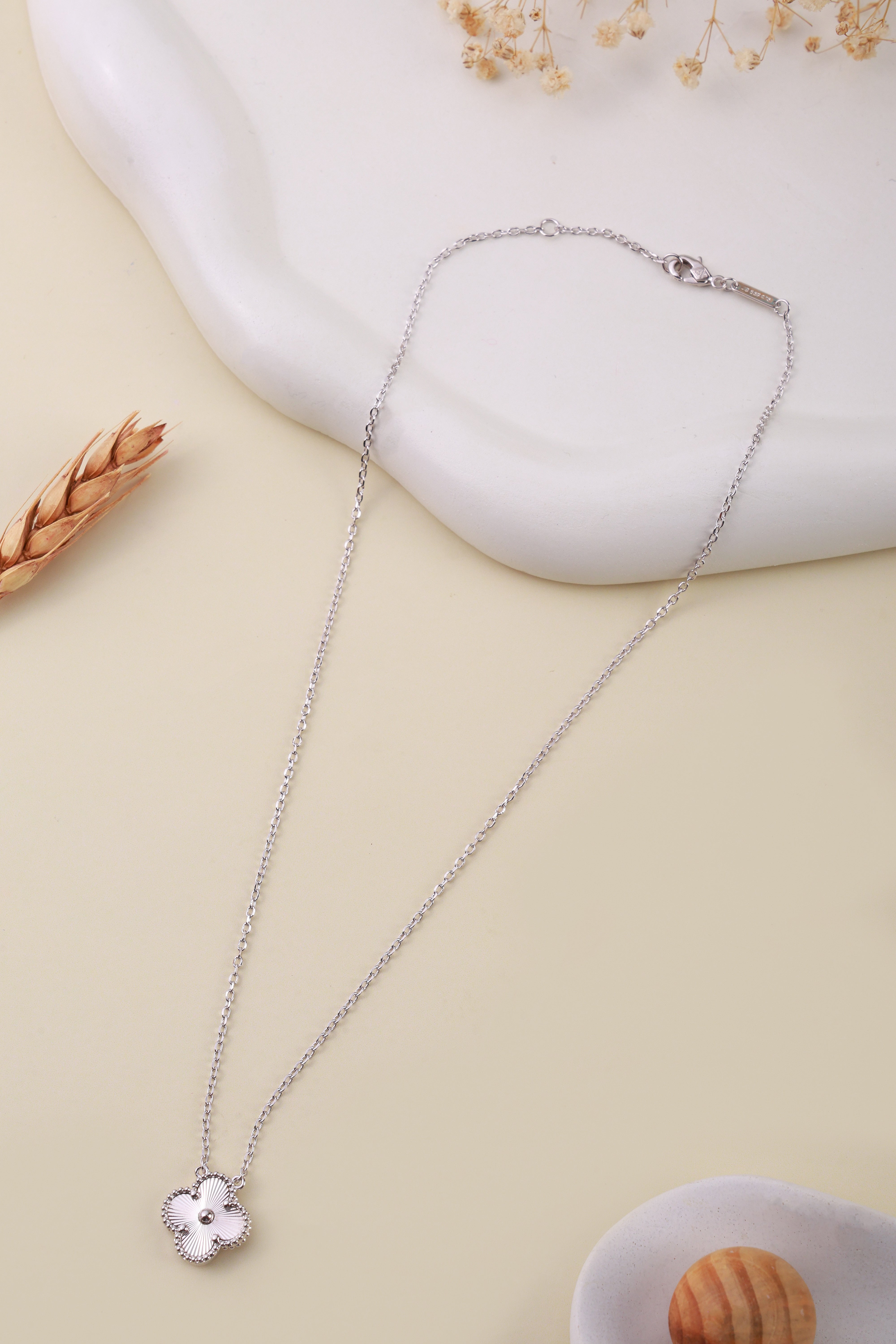 Selissa Charm Neckchain
