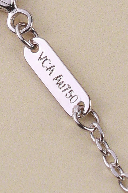 Selissa Charm Neckchain