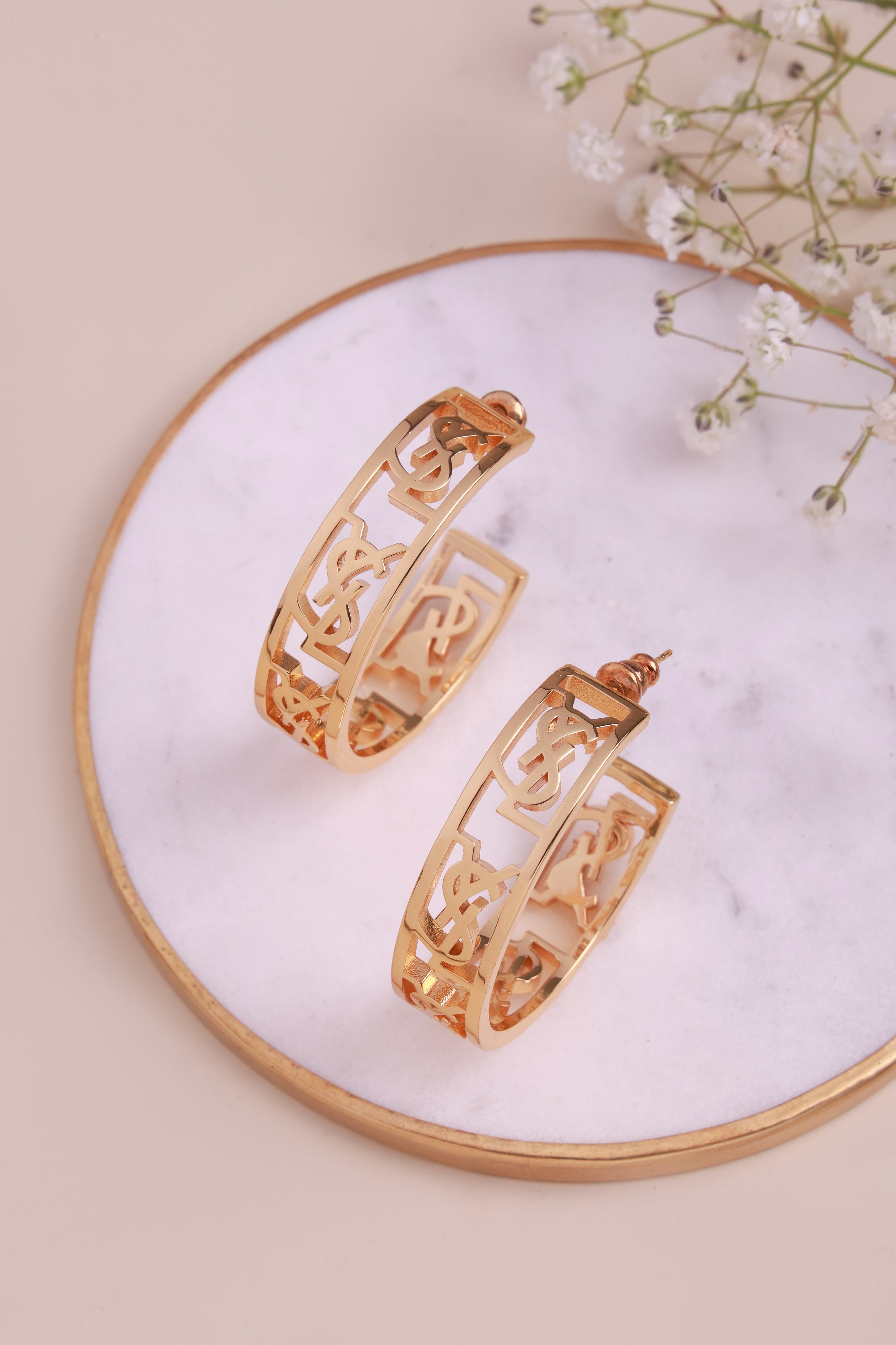 Velour Petal Yes Saint Laue Earrings