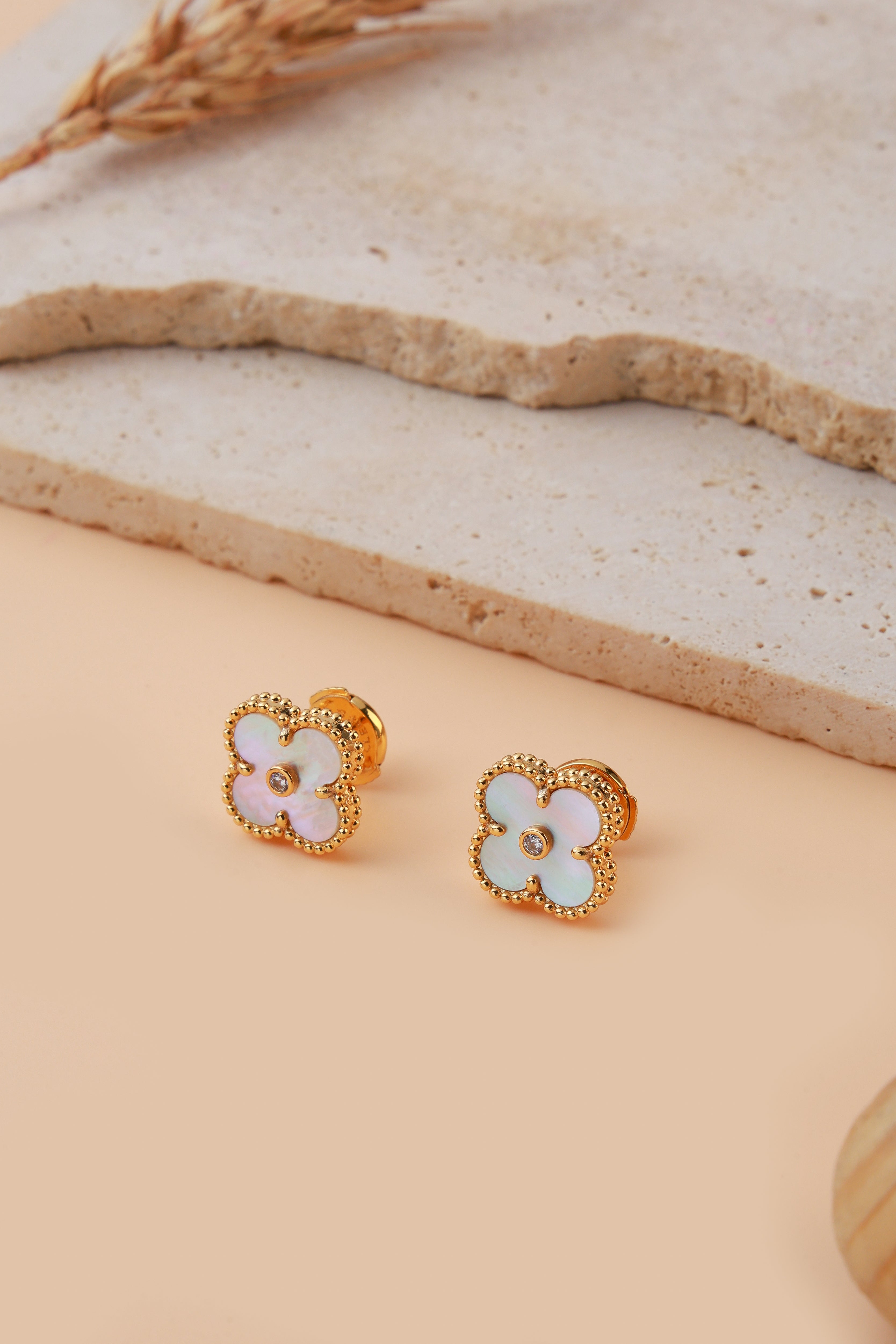 Orlina Studs