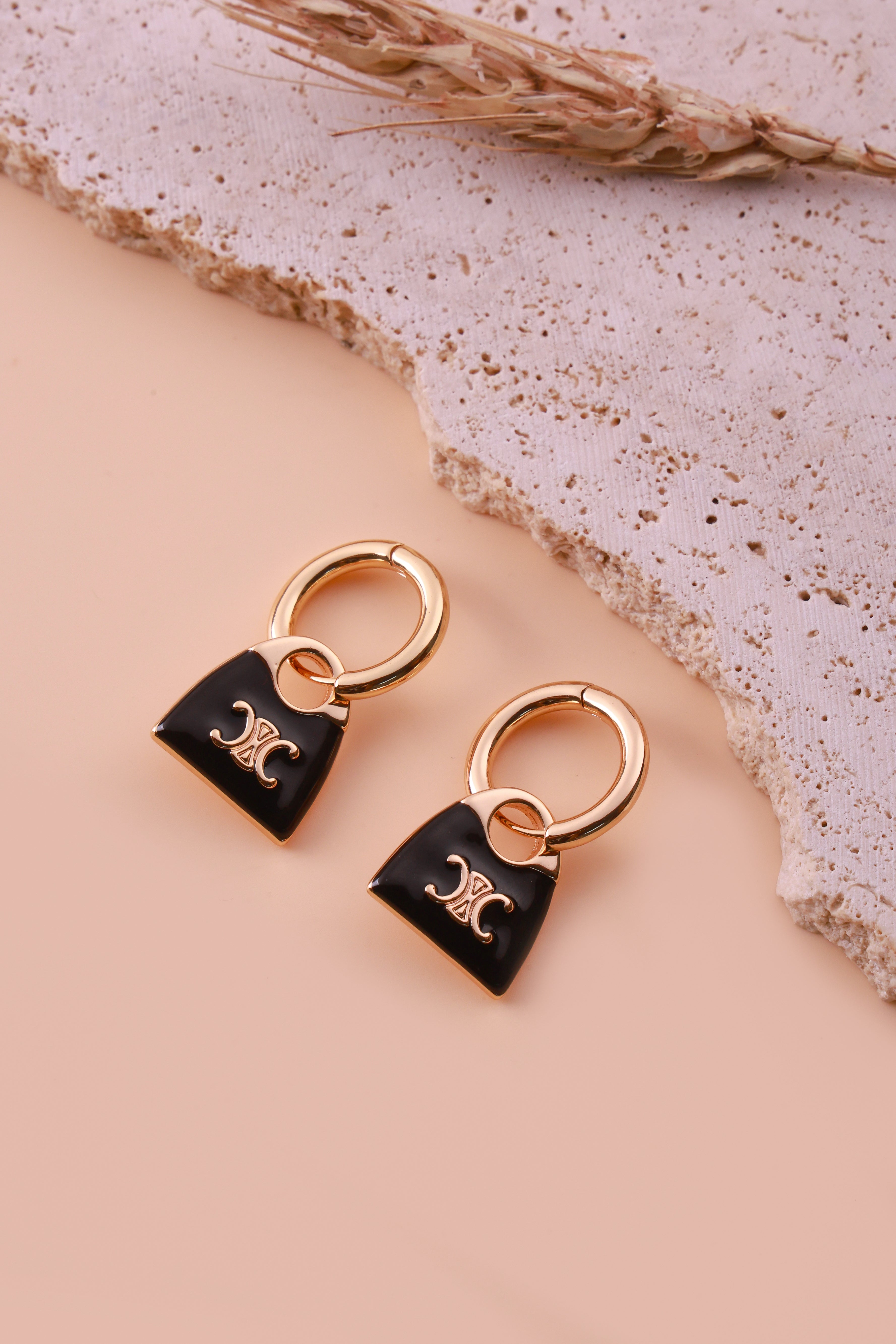 Lockette Black Celone Earrings