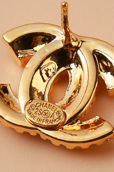 Calyra Studs
