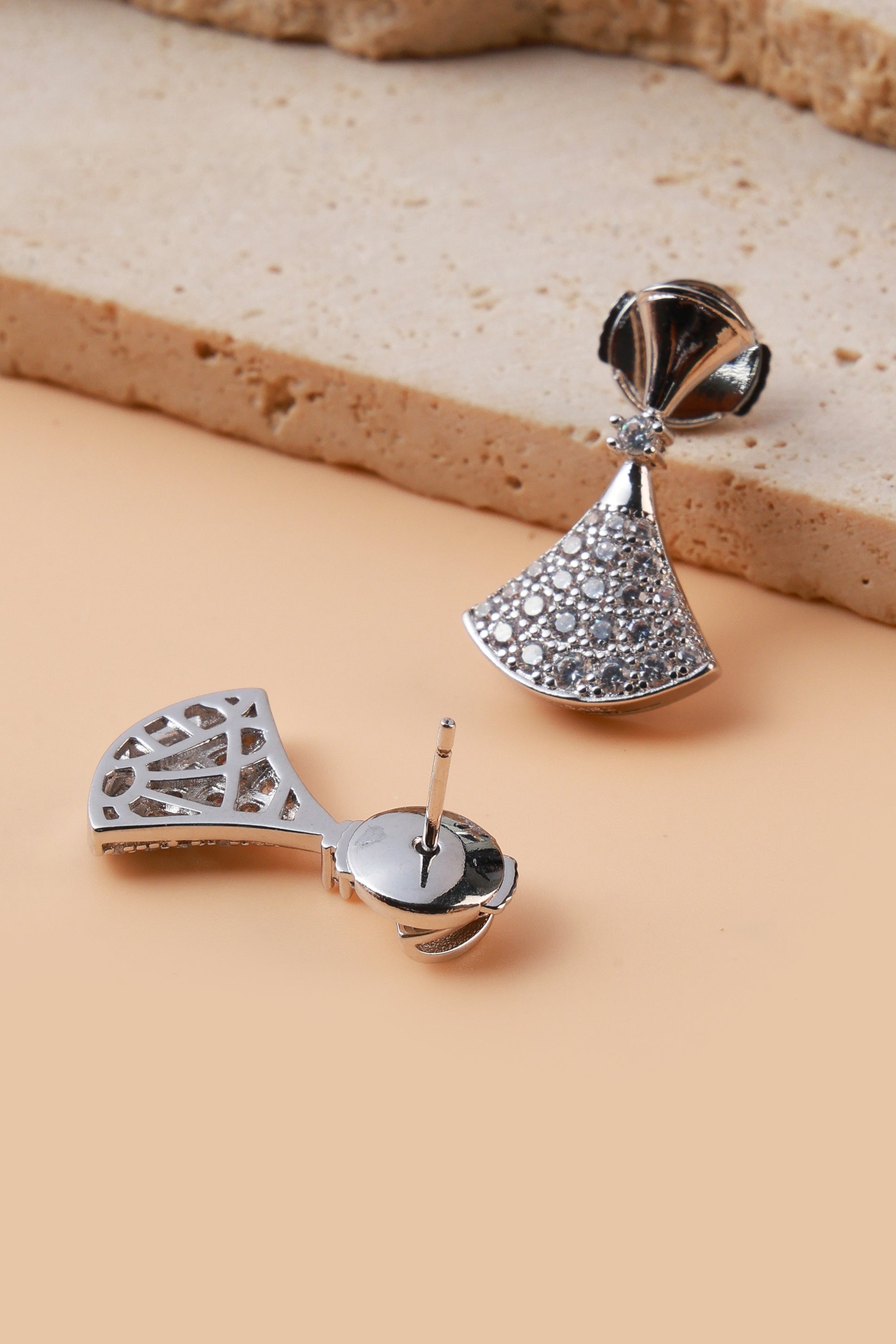 Olivelle Earrings