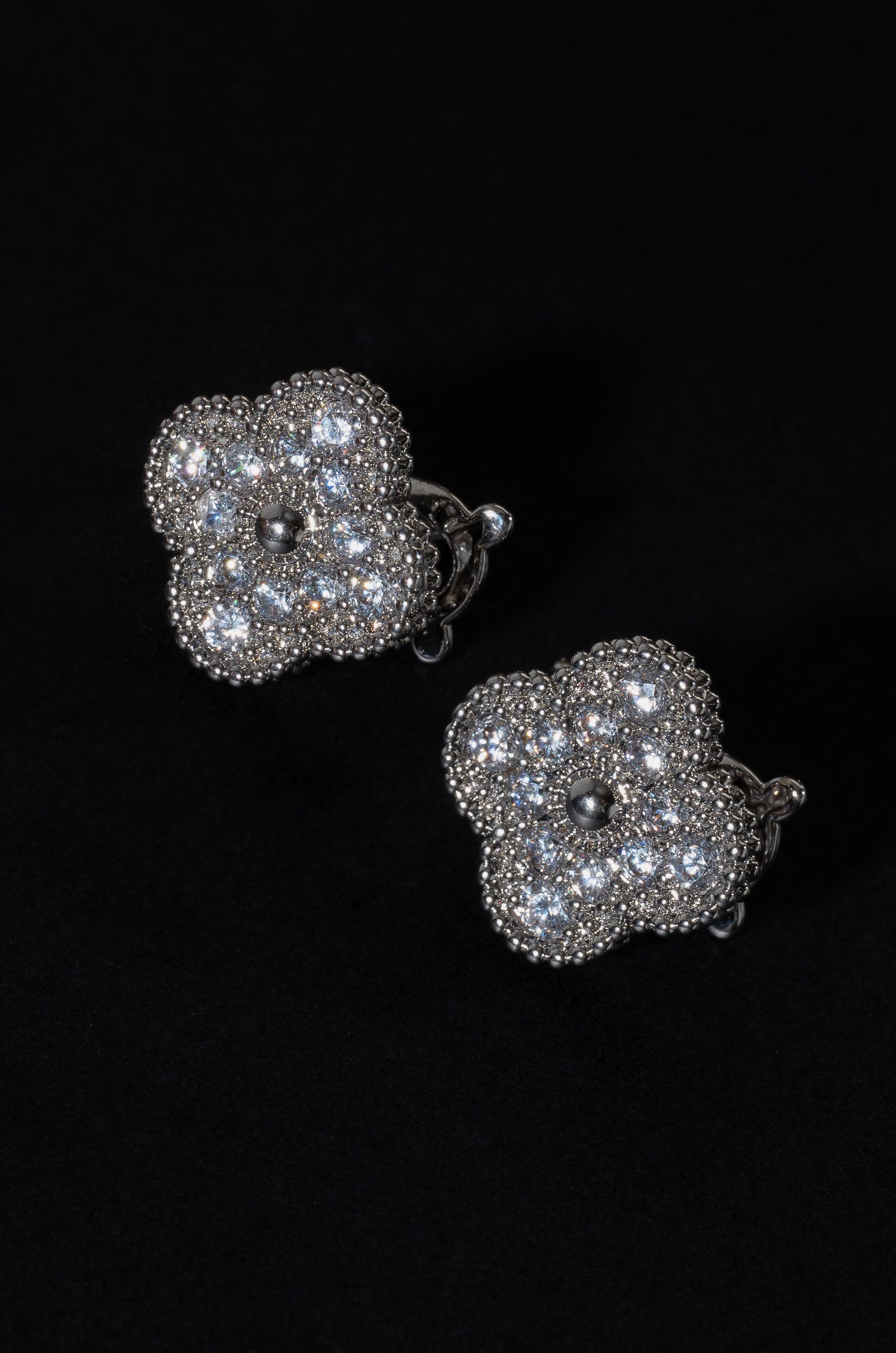 Crystalline Radiance Van Chief Studs
