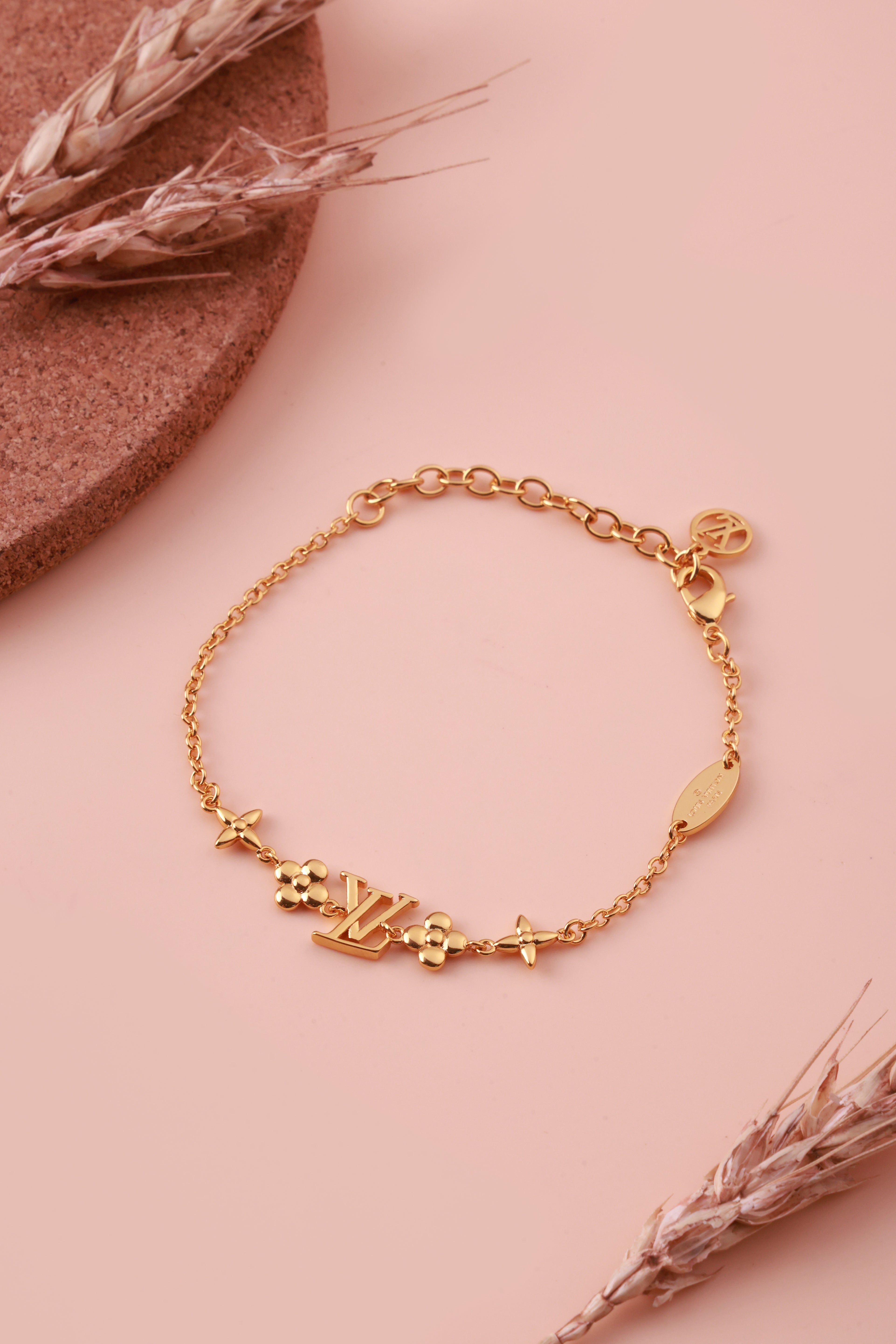 Golden Lobster Clasp Elvy Bracelet